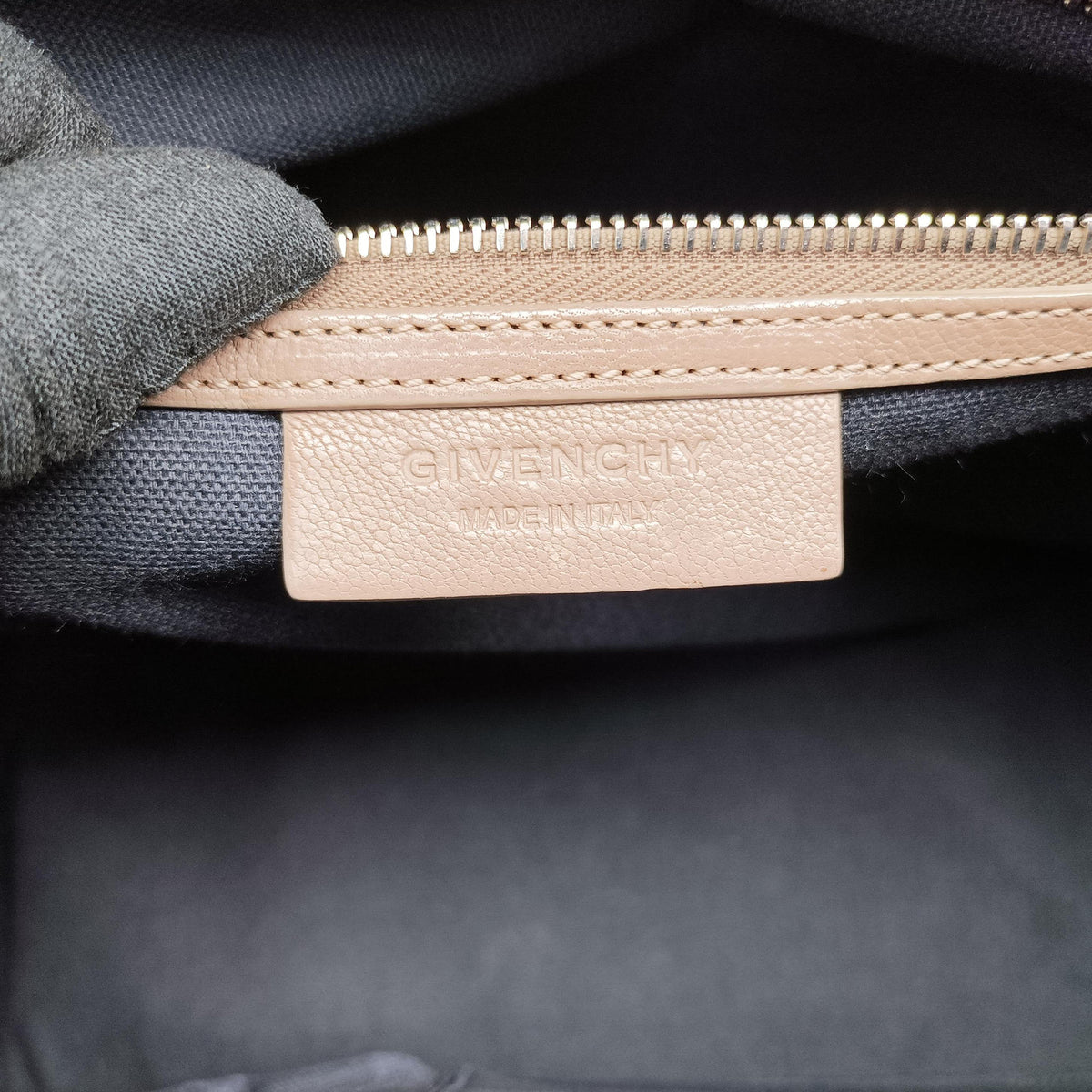 Antigona Beige Leather MP B 0175アンティゴナ ベージュ レザー MP B 0175