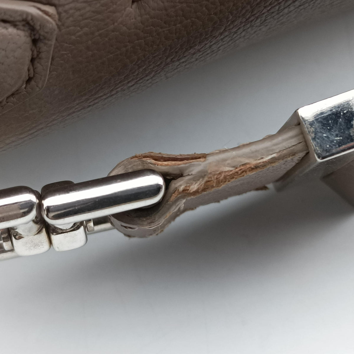 Antigona Beige Leather MP B 0175アンティゴナ ベージュ レザー MP B 0175