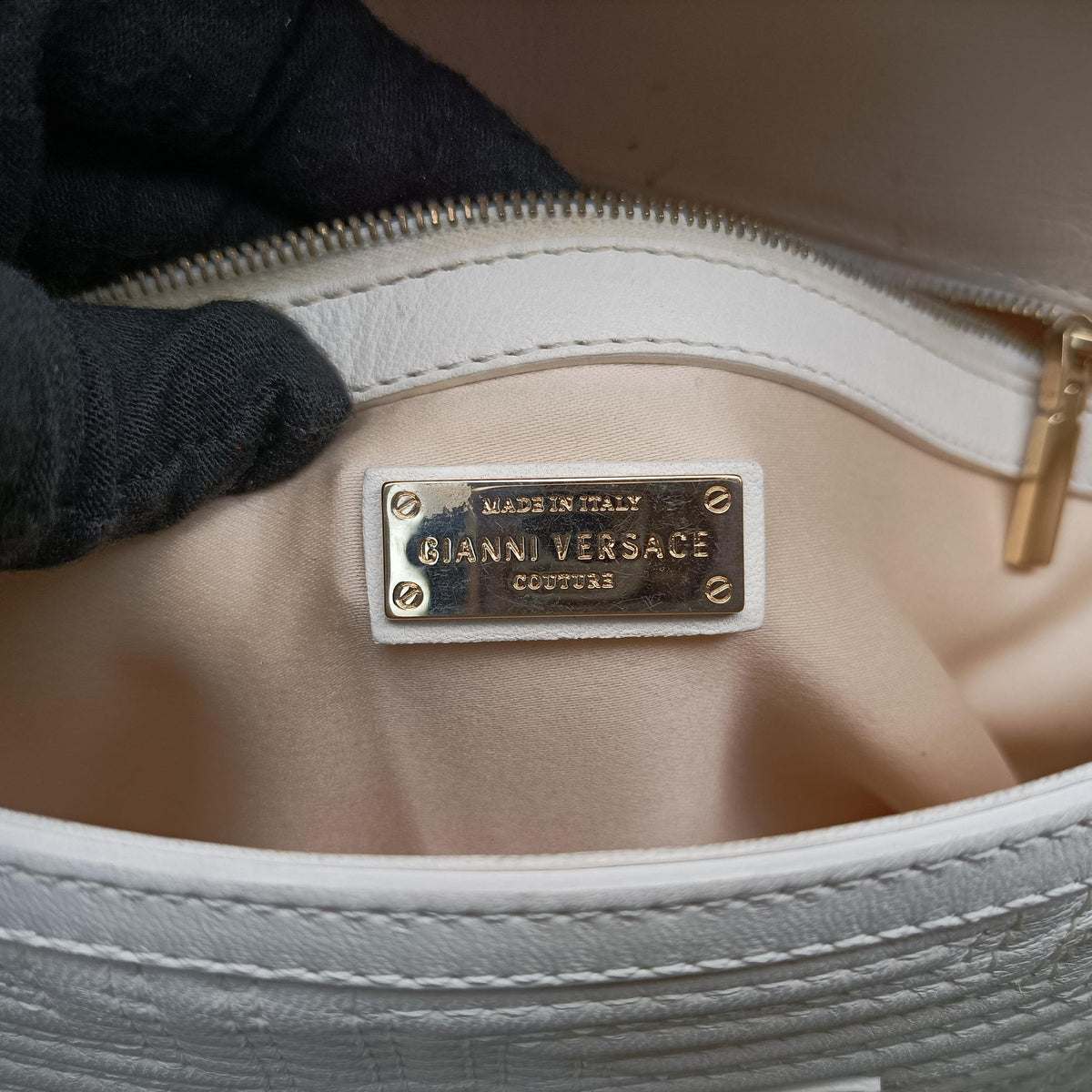Pre-owned VERSACE Couture Greca pattern flap White Leather  shoulderbag | stylenewstar