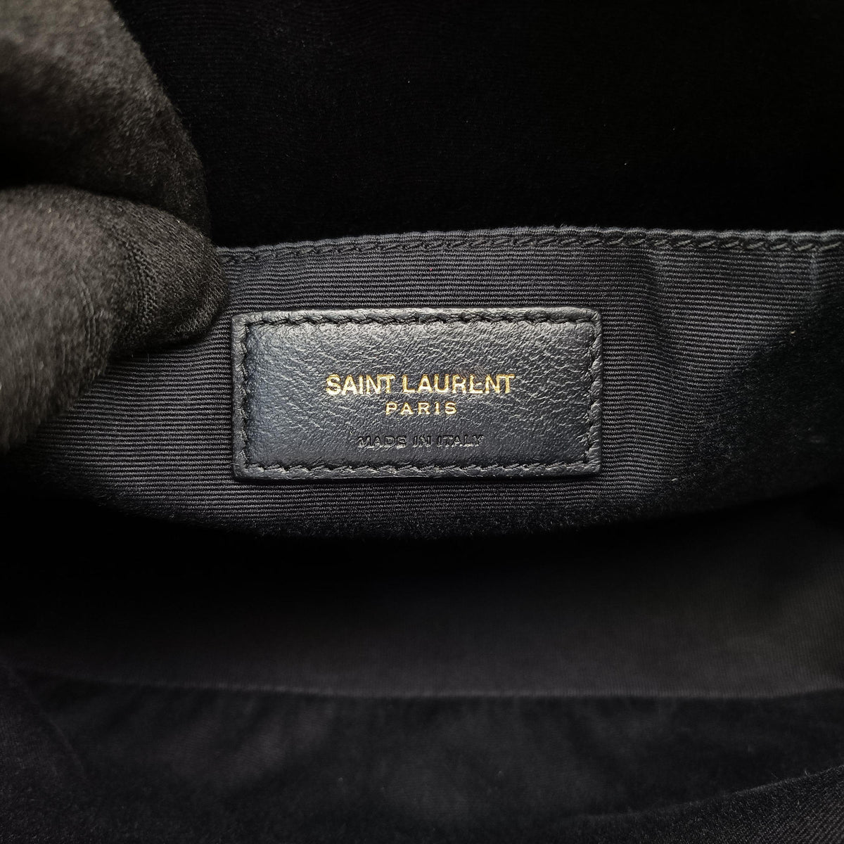 LOU camera Black Leather 574494 GUE574494.0619ルー カメラ ブラック レザー 574494 GUE574494.0619