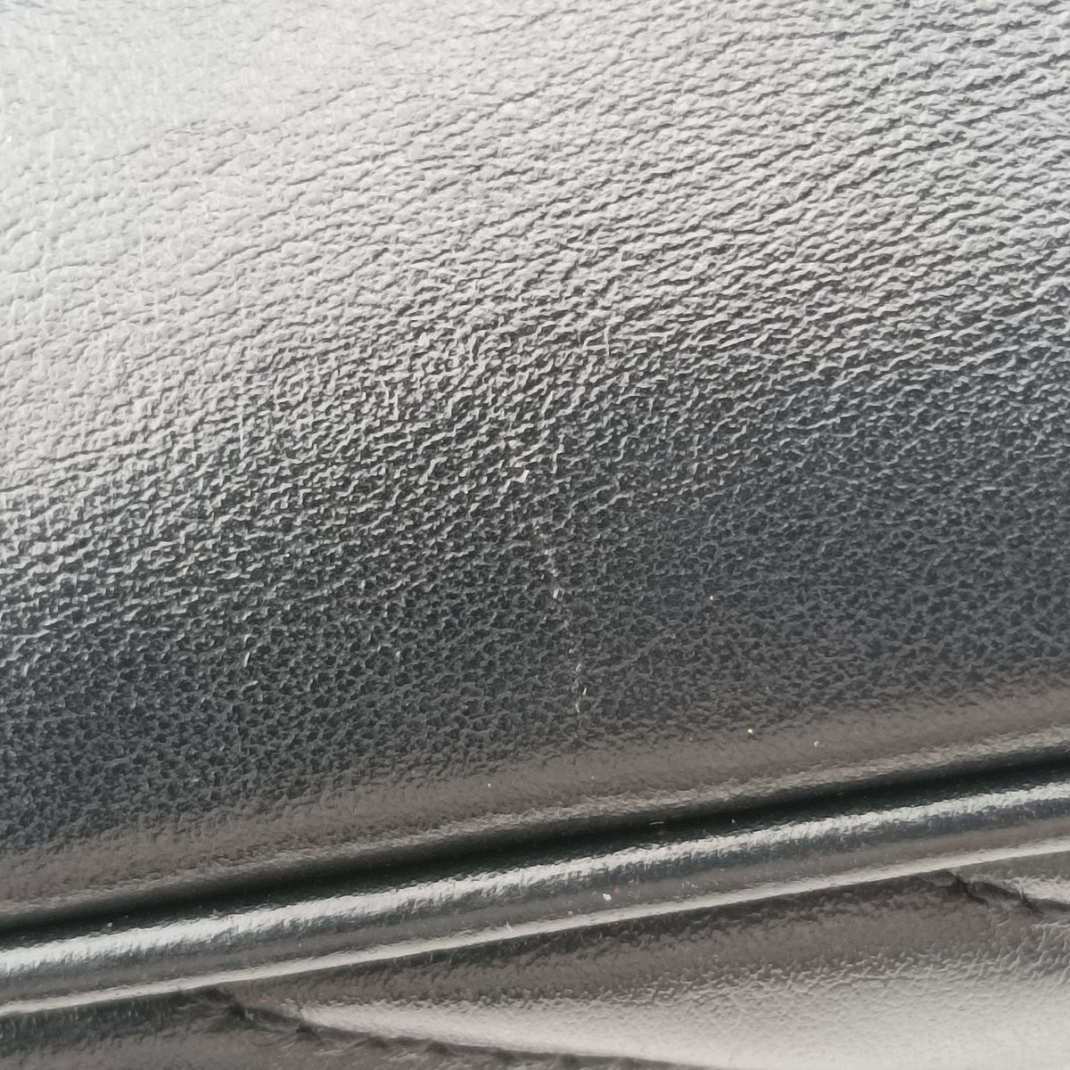 LOU camera Black Leather 574494 GUE574494.0619ルー カメラ ブラック レザー 574494 GUE574494.0619