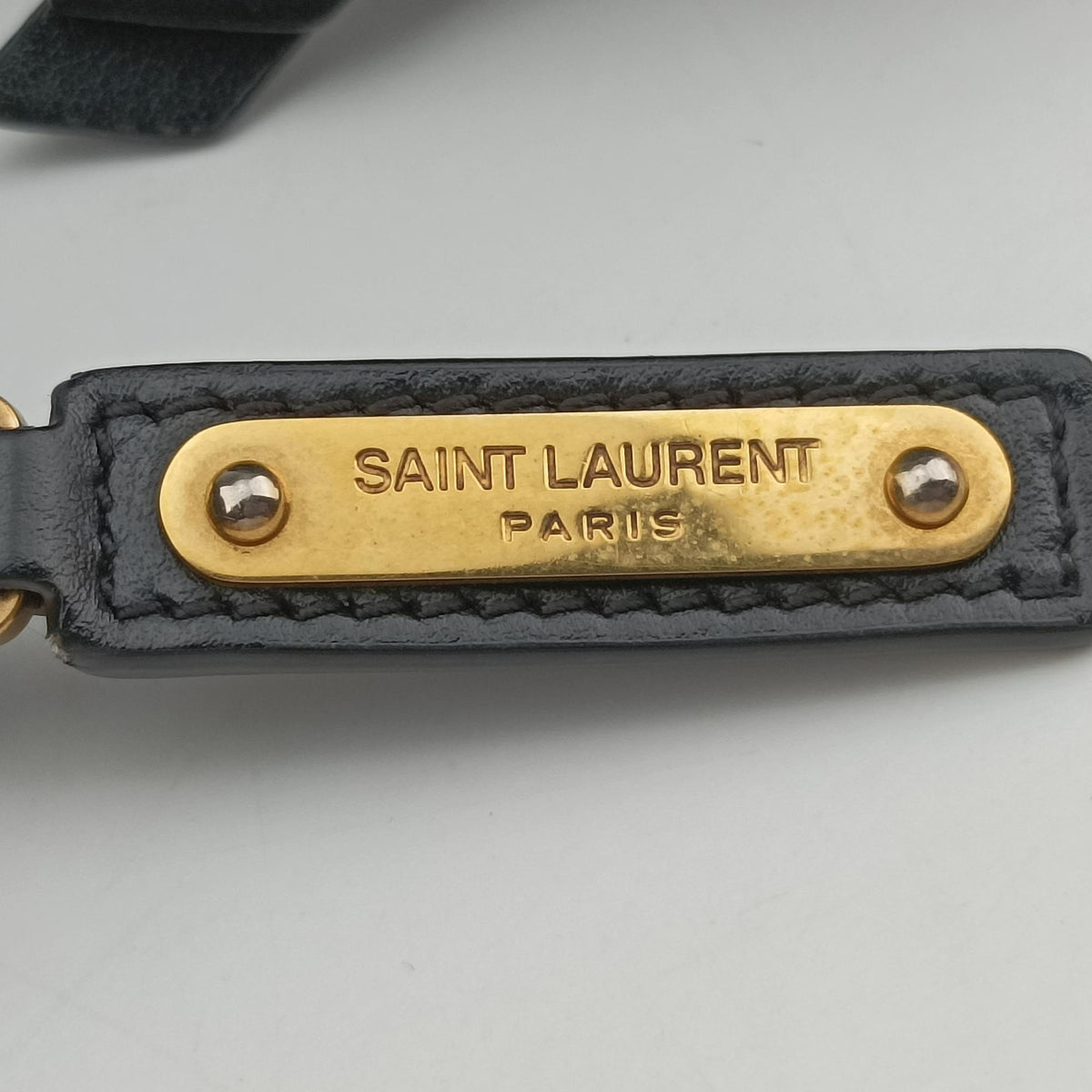 LOU camera Black Leather 574494 GUE574494.0619ルー カメラ ブラック レザー 574494 GUE574494.0619