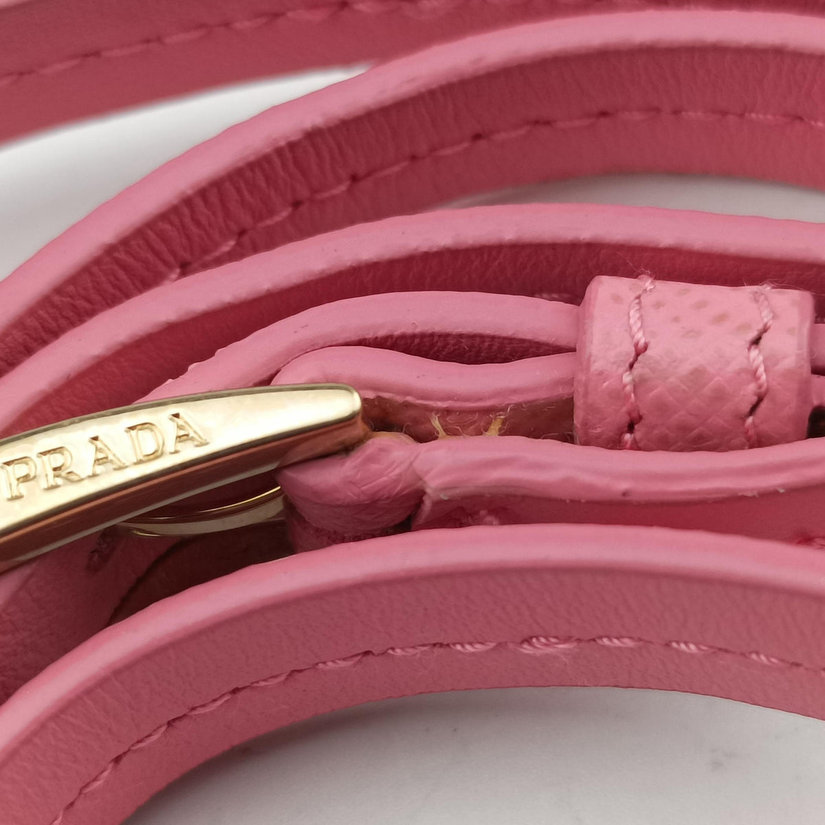 Phone Pouch Pink Saffiano Leather 85 Nフォンポーチ ピンク サフィアーノ レザー 85 N