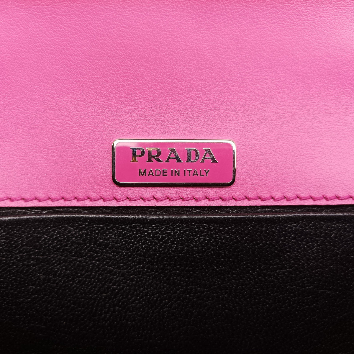 Cahier pink×Black Leather 1BH018 25カイエ ピンク×ブラック レザー 1BH018 25