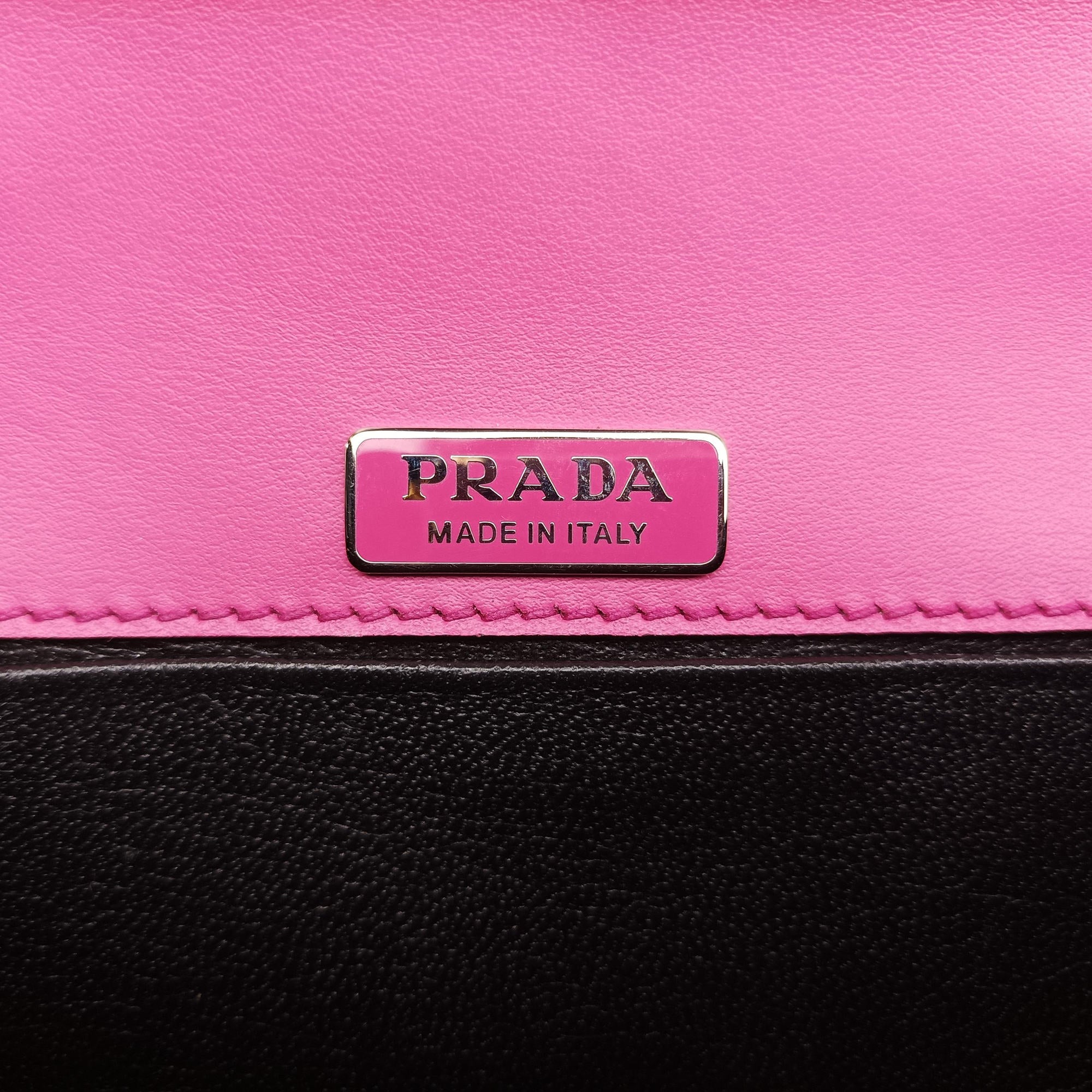 Cahier pink×Black Leather 1BH018 25カイエ ピンク×ブラック レザー 1BH018 25