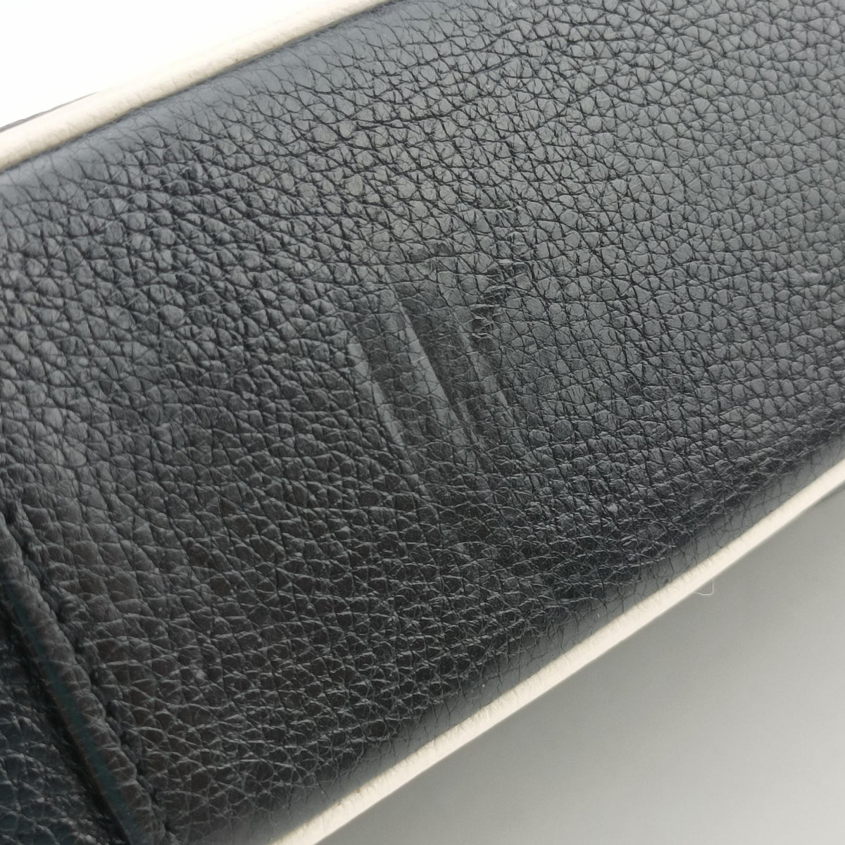 ENVELOPE Black×White Leather 428125 TCT428125.1016エンベロープ ブラック×ホワイト レザー 428125 TCT428125.1016