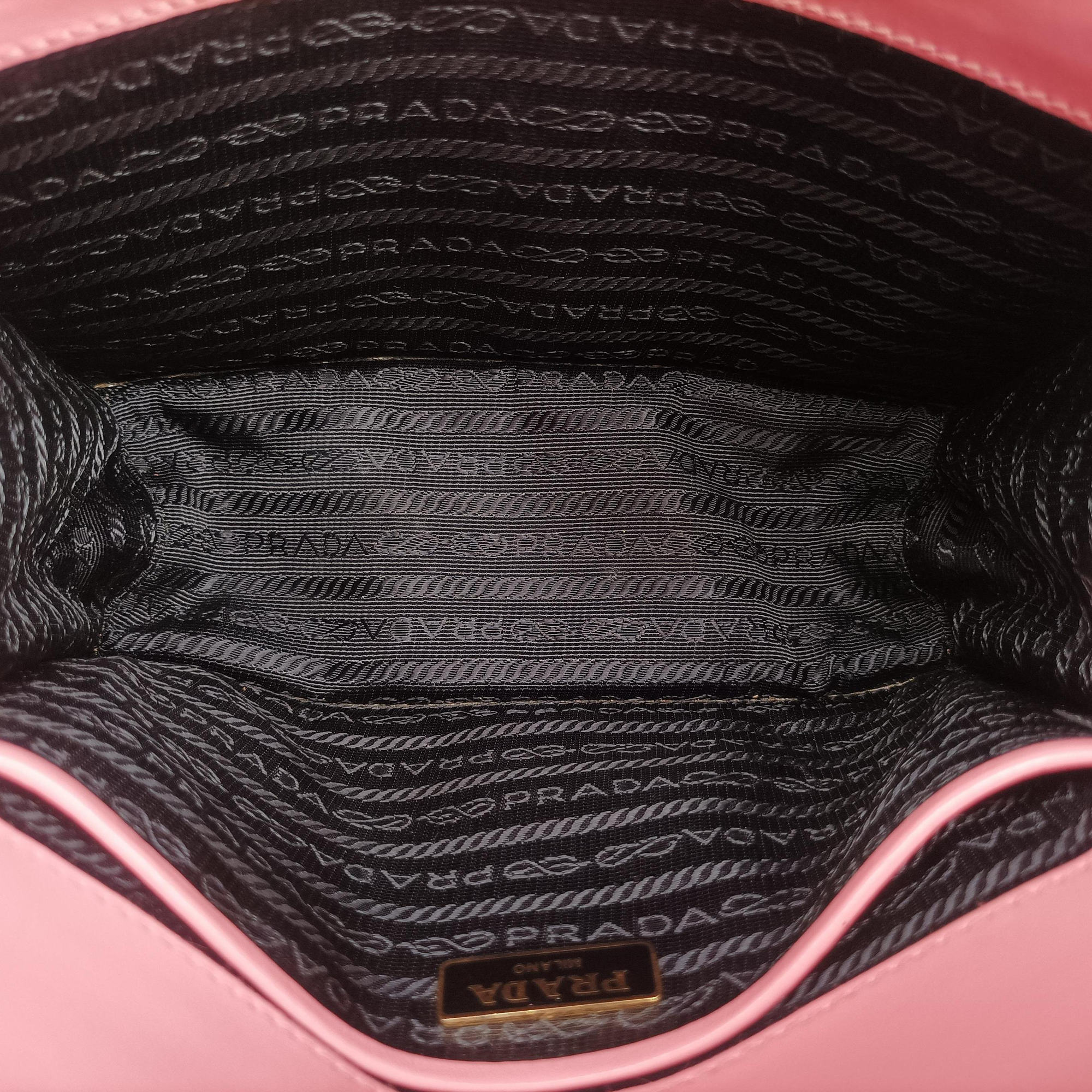milano logo Pink Saffiano Leather 1BP012 204ミラノロゴ ピンク サフィアーノレザー 1BP012 204