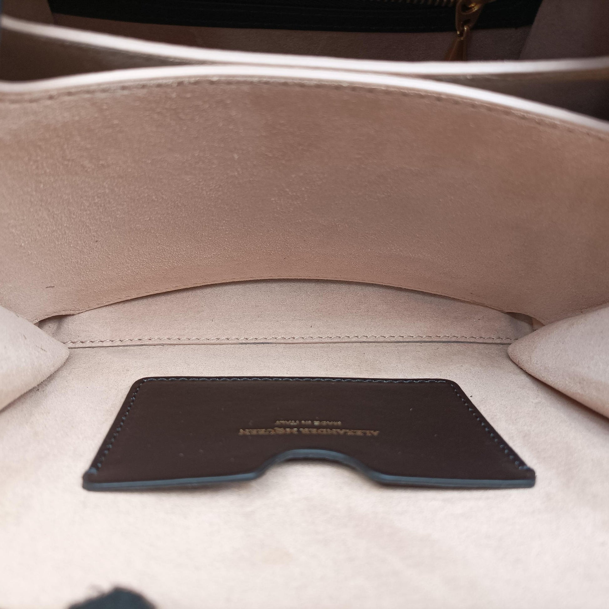 Box Black Leather 530693.494885ボックス ブラック レザー 530693.494885