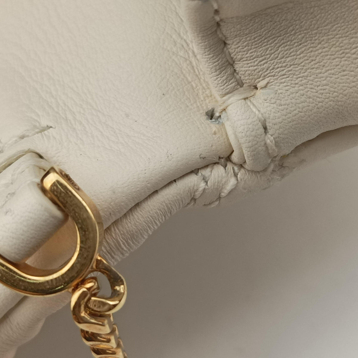 Serpenti Cabochon Micro Ivory Opal calf セルペンティ カボション マイクロ アイボリー オパール カーフ 