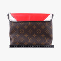 Pochette Kabuki Mask Red × Brown Monogram Canvas × Epi Leather M43527 DU4127ポシェット・カブキ マスク カブキマスクプリント / レッド × ブラウン モノグラム・キャンバス × エピ・レザー M43527 DU4127