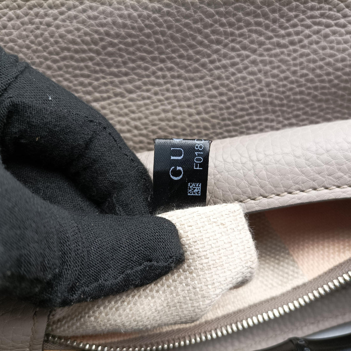 BAMBOO Grey Leather 370829 F018063830バンブー グレー レザー 370829 F018063830