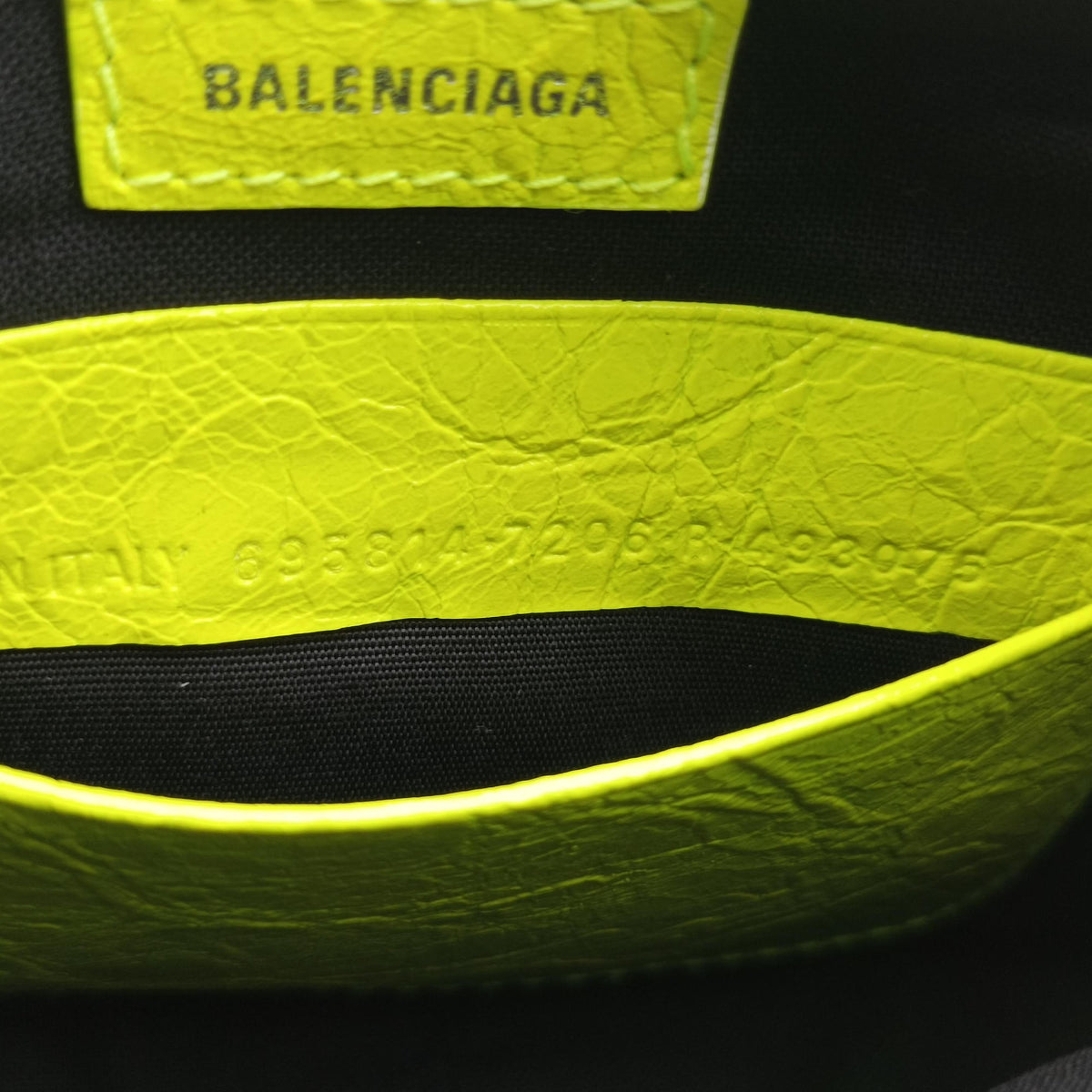 Le Cagole YellowGreen lambskin 695814.7206.R.493075ルカゴール イエローグリーン ラムスキン 695814.7206.R.493075