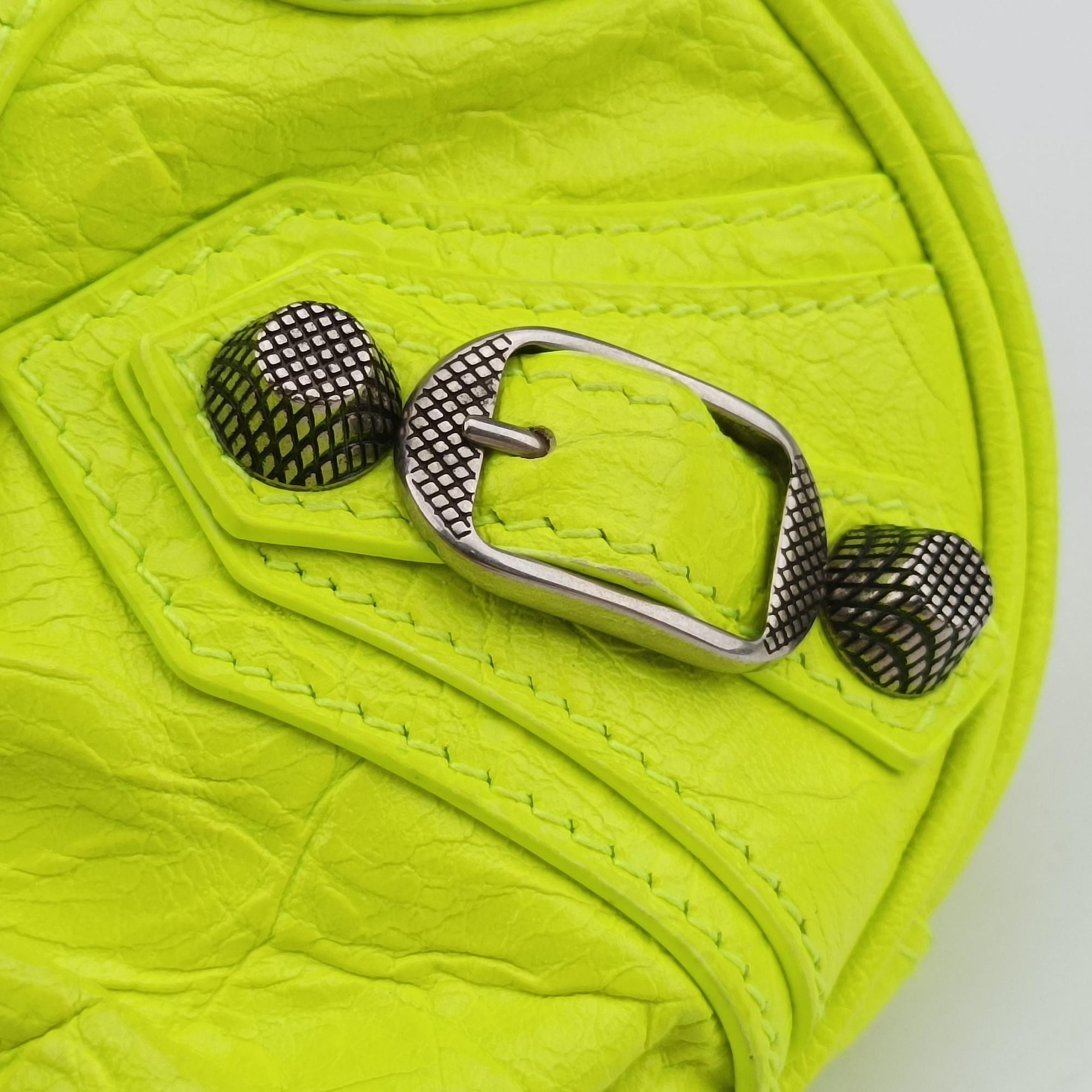 Le Cagole YellowGreen lambskin 695814.7206.R.493075ルカゴール イエローグリーン ラムスキン 695814.7206.R.493075