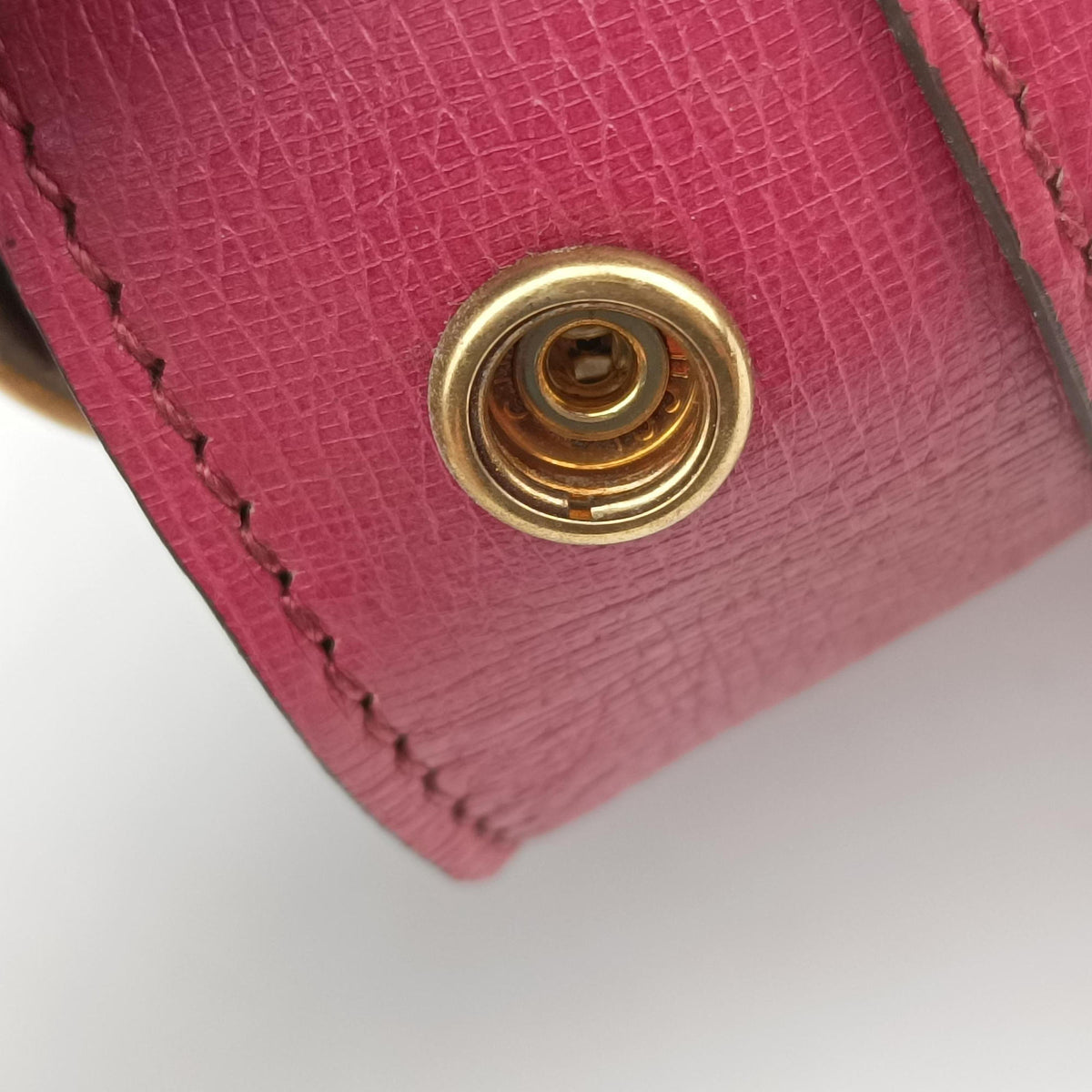 Bright Bit Red Leather 319795 G014898688ブライトビット レッド レザー 319795 G014898688