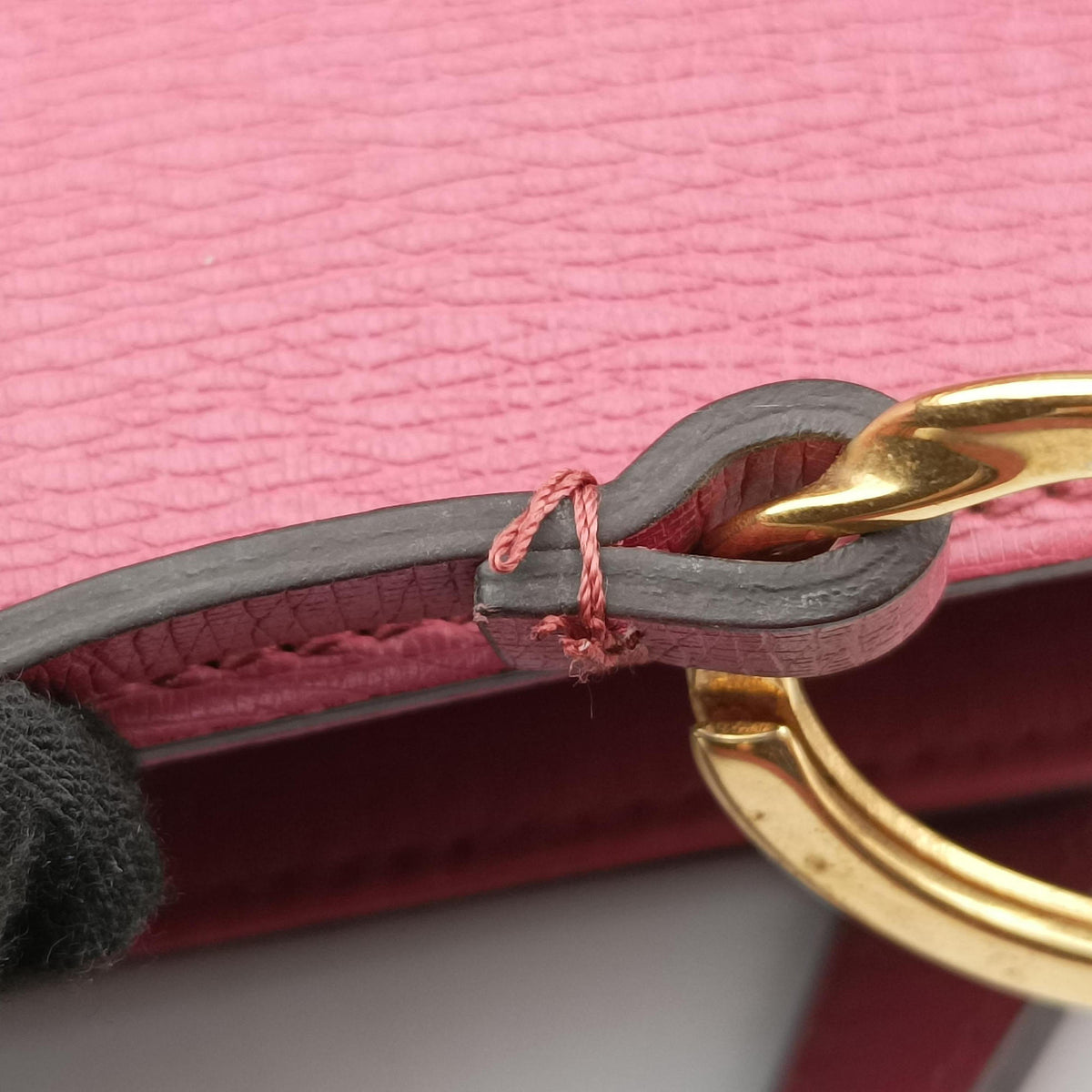 Bright Bit Red Leather 319795 G014898688ブライトビット レッド レザー 319795 G014898688