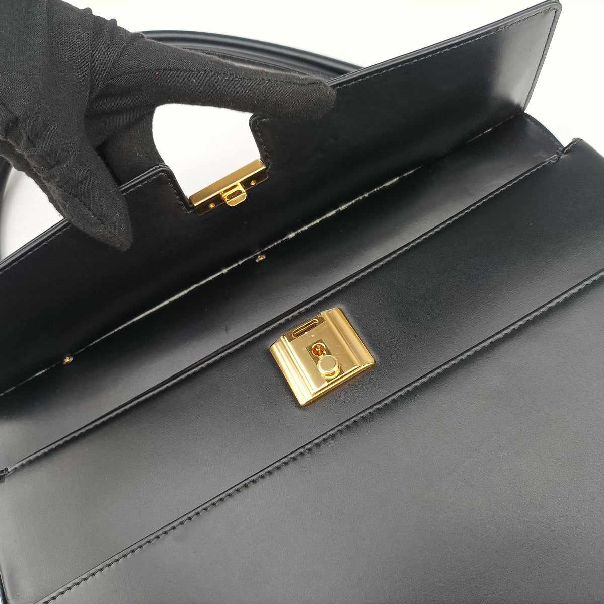 Parisienne Black Leather 05-RU-0212パリ ジェンヌ ブラック レザー 05-RU-0212