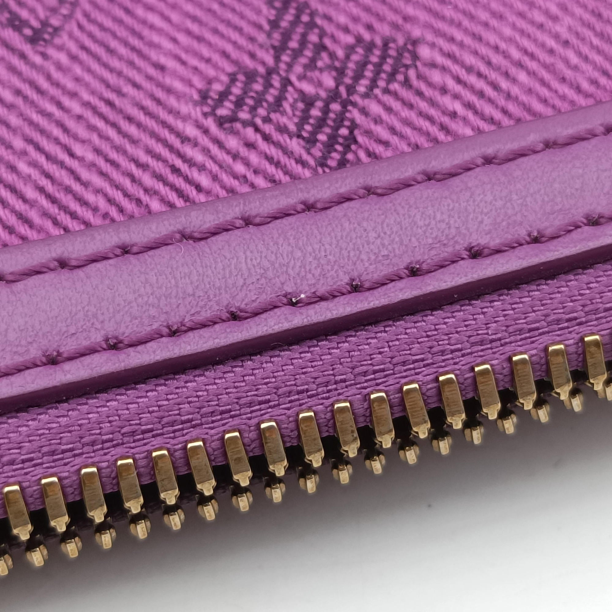 Flat Messenger purple x Brown Monogram Canvas x Denim M44641 CA1159フラットメッセンジャー パープル x ブラウン モノグラム キャンバス x デニム M44641 CA1159