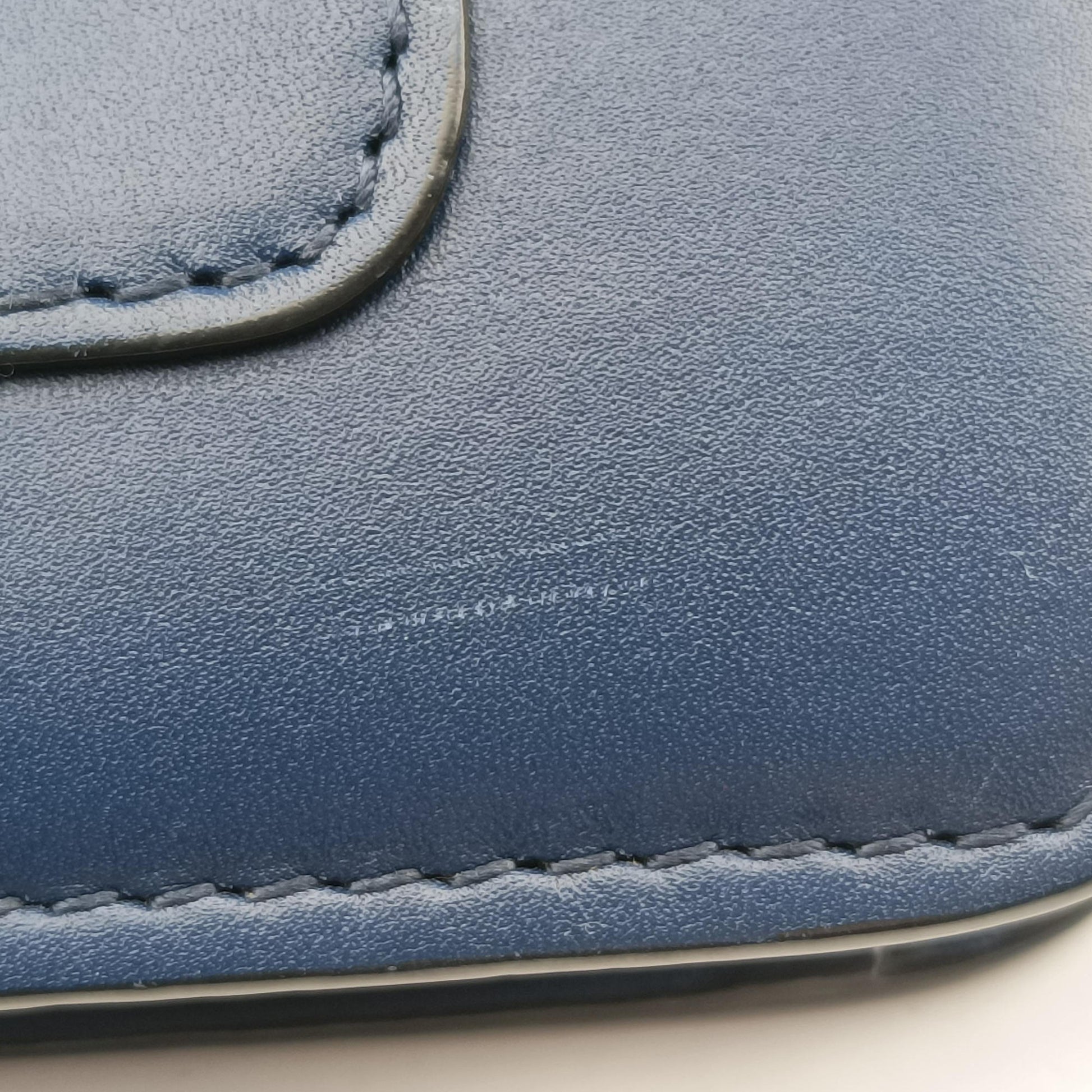 SERPENTI FOREVER Navy Leather DG.A16.39204セルペンティ フォーエバー ネービー レザー DG.A16.39204