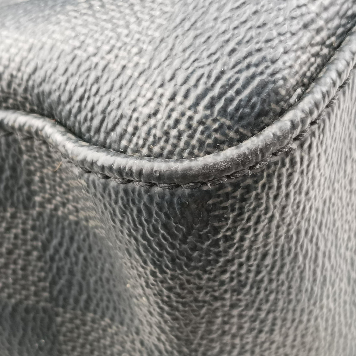Josh Noir Damier Graphite N41473 TJ0168ジョッシュ ノワール ダミエグラフィット N41473 TJ0168