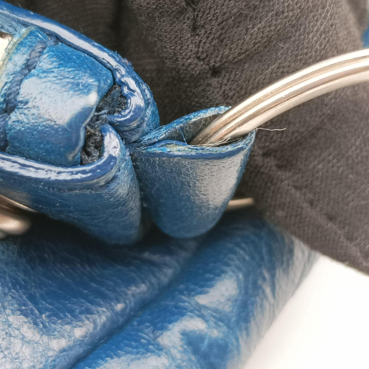 Giant City Blue Lambskin 298931.4225 I 538735ジャイアントシティ ブルー ラムスキン 298931.4225 I 538735