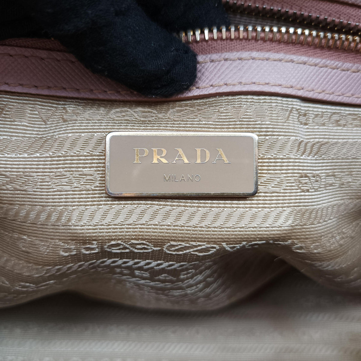 Galleria Pink SAFFIANO Leather BN1786 180ガレリア ピンク サフィアーノレザー BN1786 180