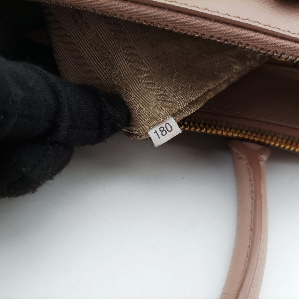 Galleria Pink SAFFIANO Leather BN1786 180ガレリア ピンク サフィアーノレザー BN1786 180