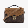 Pochette Metis MM Brown Monogram Reverse canvas M44876 SD4167ポシェットメティスMM モノグラム/ブラウン モノグラム リバース キャンバス M44876 SD4167