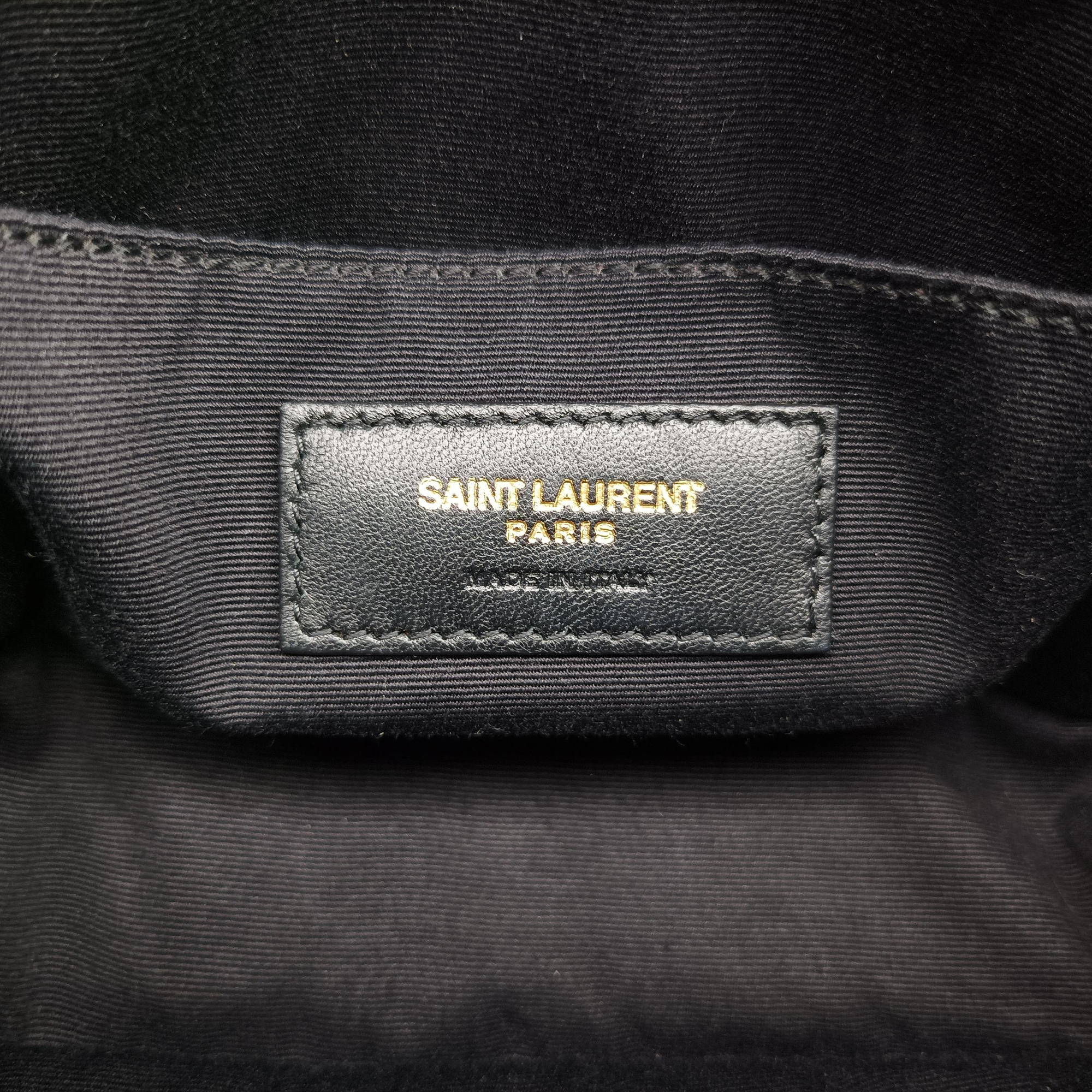 Lou chevron tassel charm camera Black Leather 534817 GLT534817.0319ルー シェブロン タッセル チャーム カメラ ブラック レザー 534817 GLT534817.0319