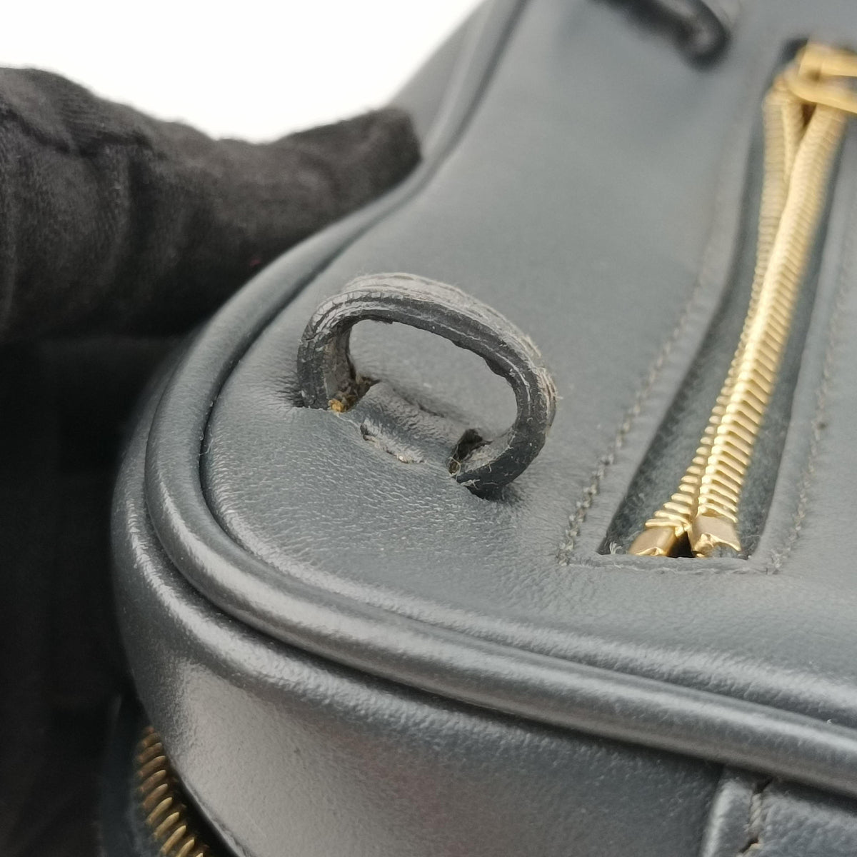 Lou chevron tassel charm camera Black Leather 534817 GLT534817.0319ルー シェブロン タッセル チャーム カメラ ブラック レザー 534817 GLT534817.0319