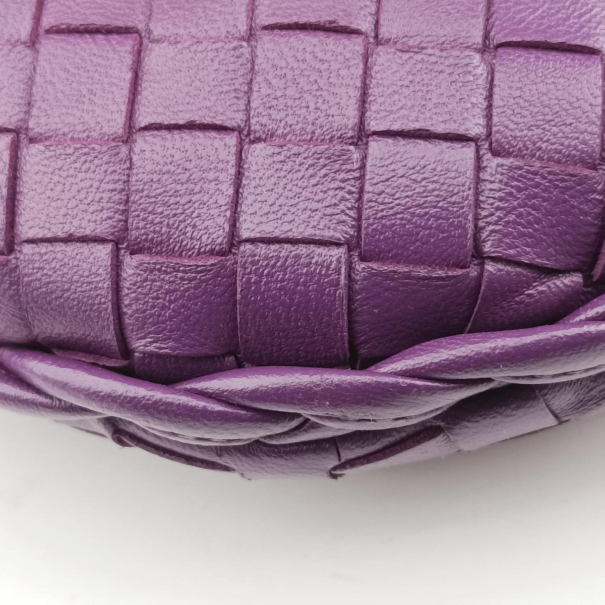 Intrecciato Purple lambskin B03701084Iイントレチャート パープル ラムスキン B03701084I