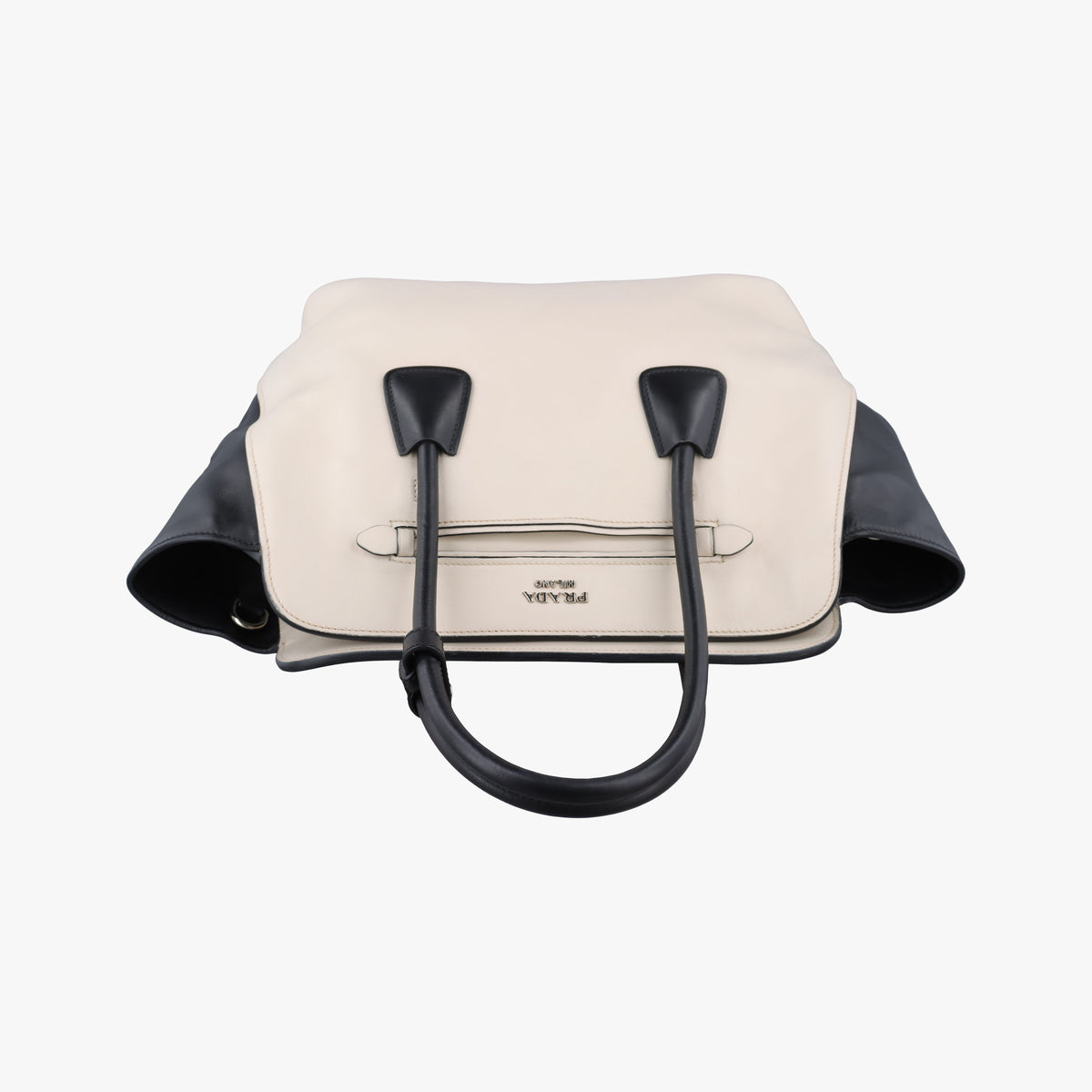 Tote Bag White Leather BN2611 113 8トートバッグ ホワイト レザー BN2611 113 8