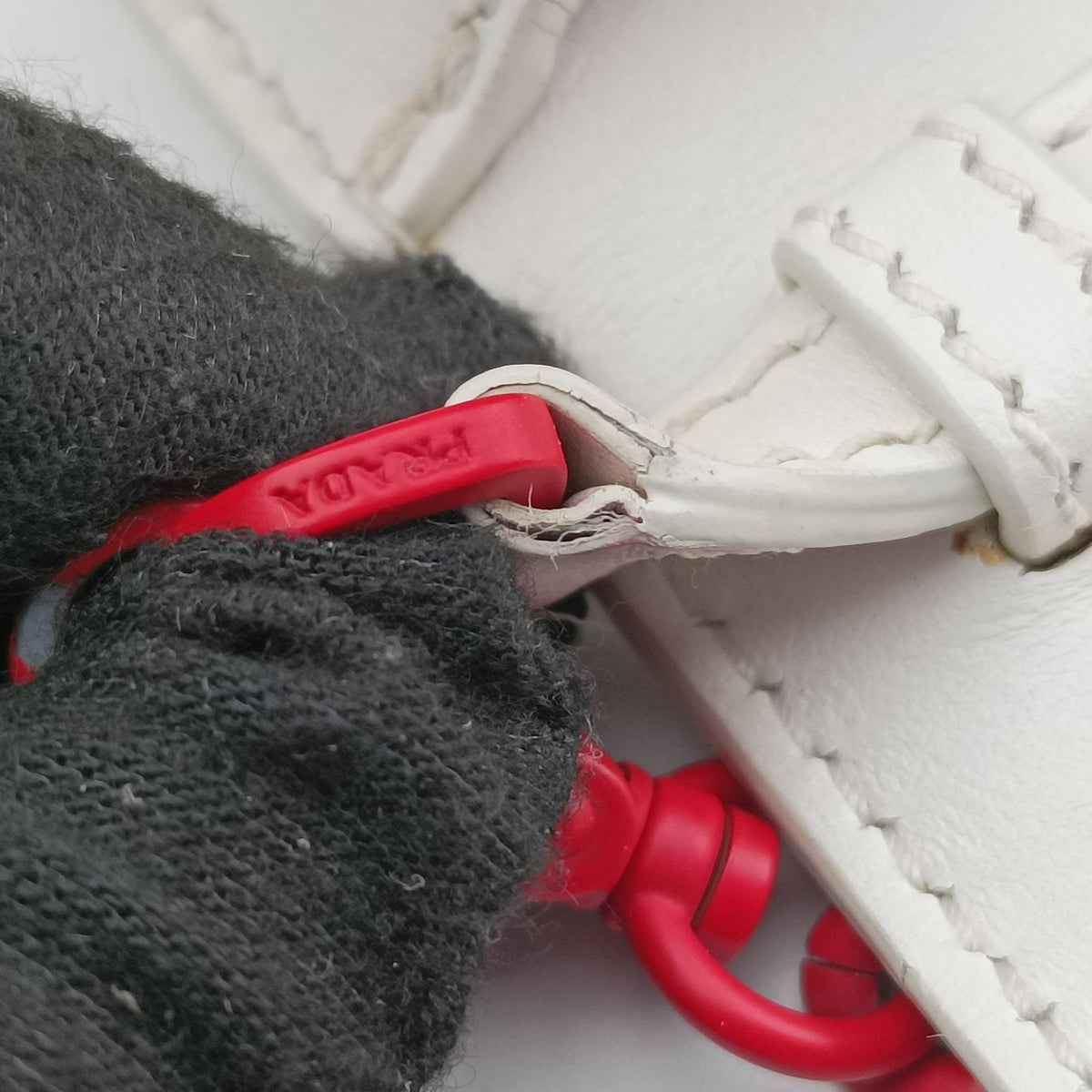 Cahier Heart and Flower White×red leather 25 Pカイエ ハート フラワー ホワイト×レッド レザー 25 P