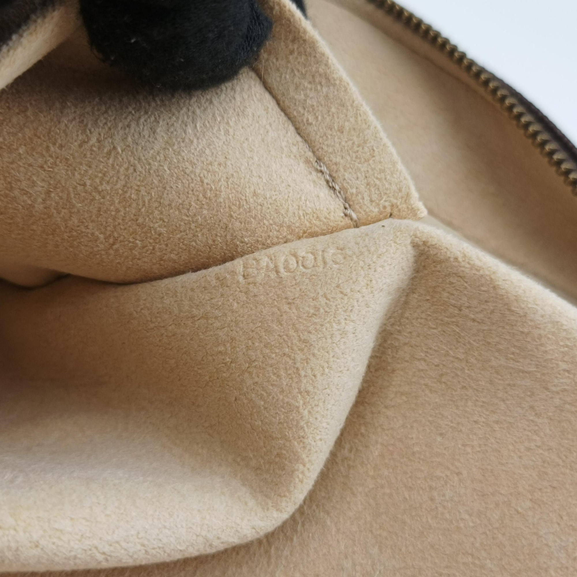 MANHATTAN GM Brown Monogram Canvas M40025 BA0016マンハッタンGM モノグラムキャンバス モノグラム/ブラウン系 M40025 BA0016