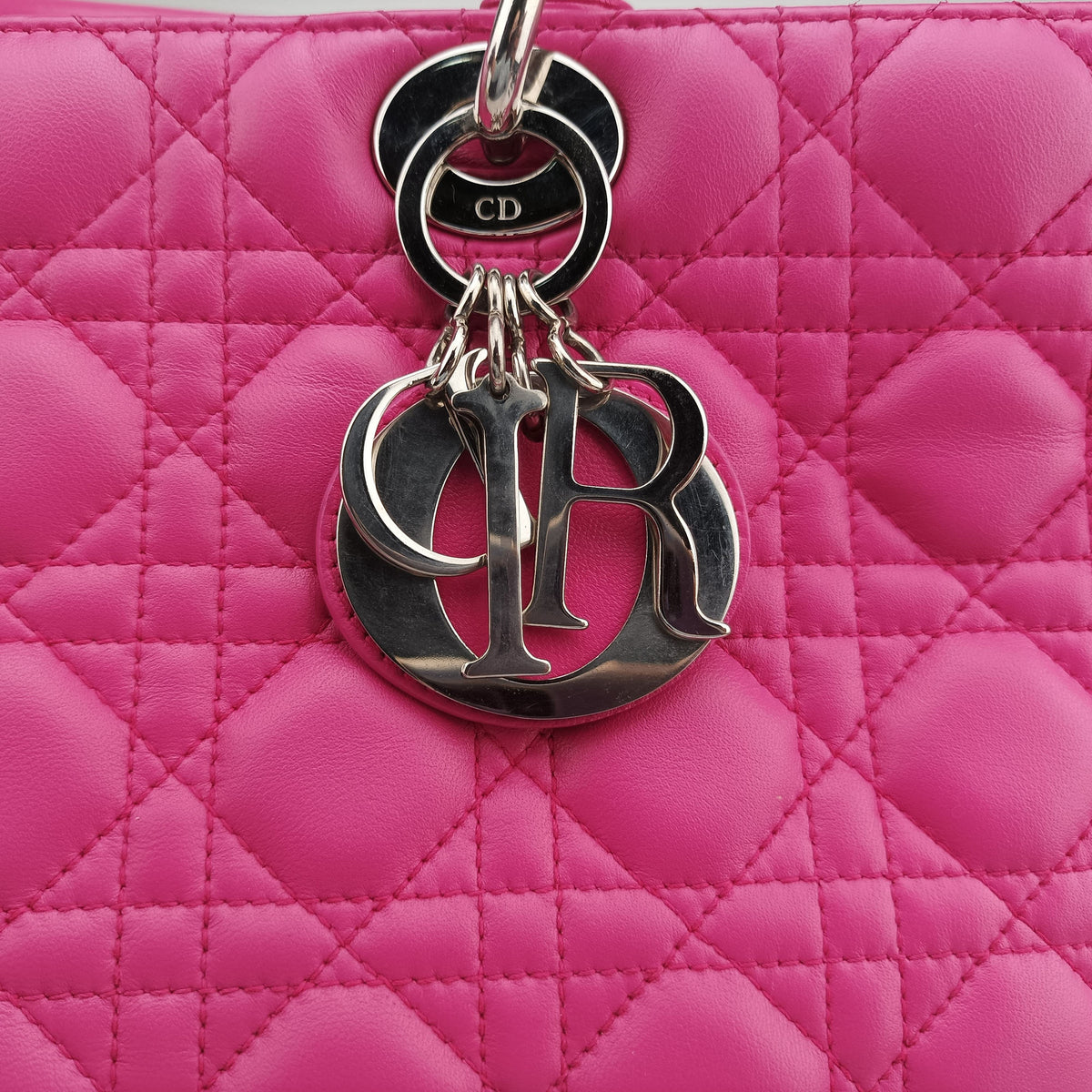 Lady Dior Pink lambskin 08-MA-1121レディディオール ピンク ラムスキン 08-MA-1121