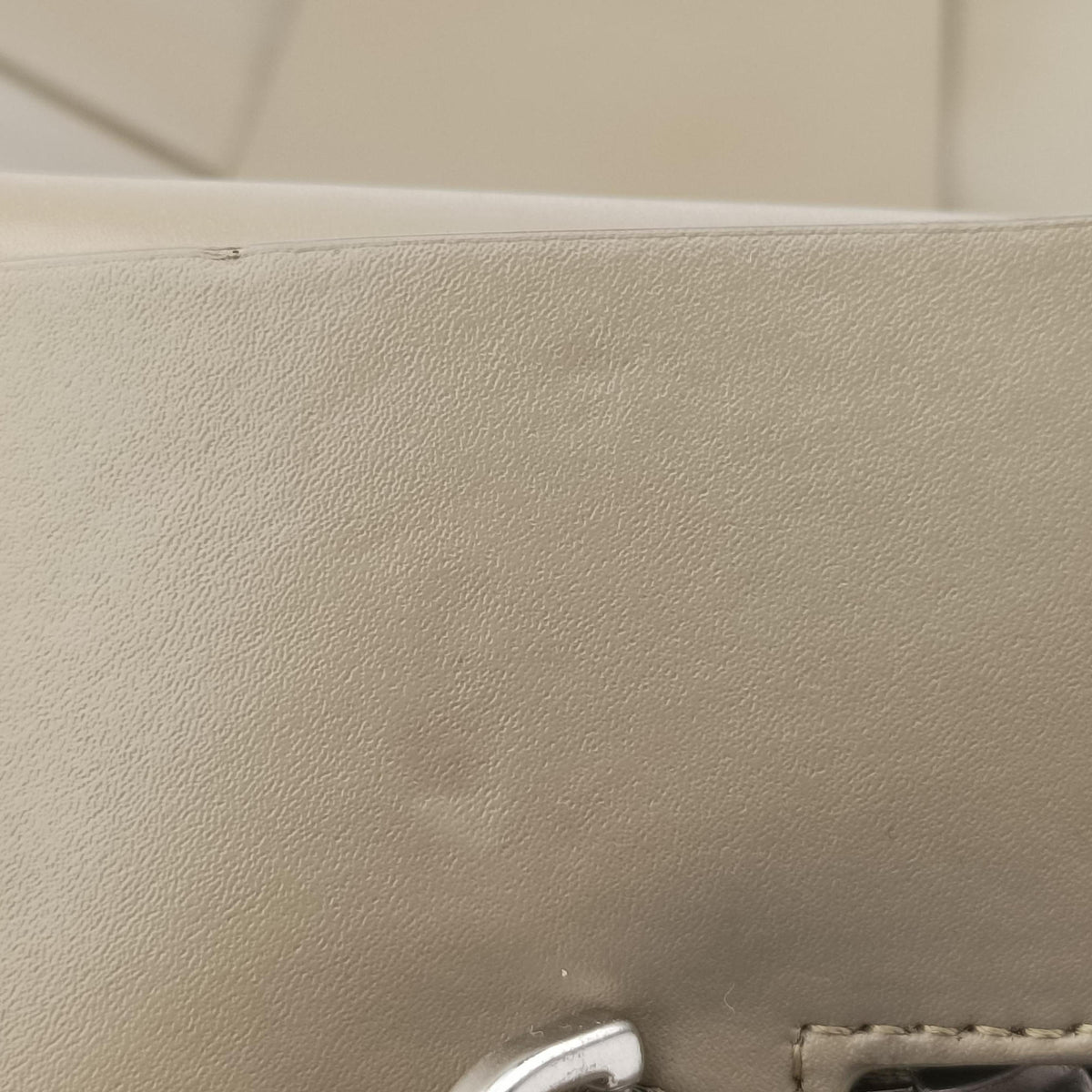The Arco Briefcase khaki lambskin B09132339Xザ アルコ ブリーフケース カーキ ラムスキン B09132339X