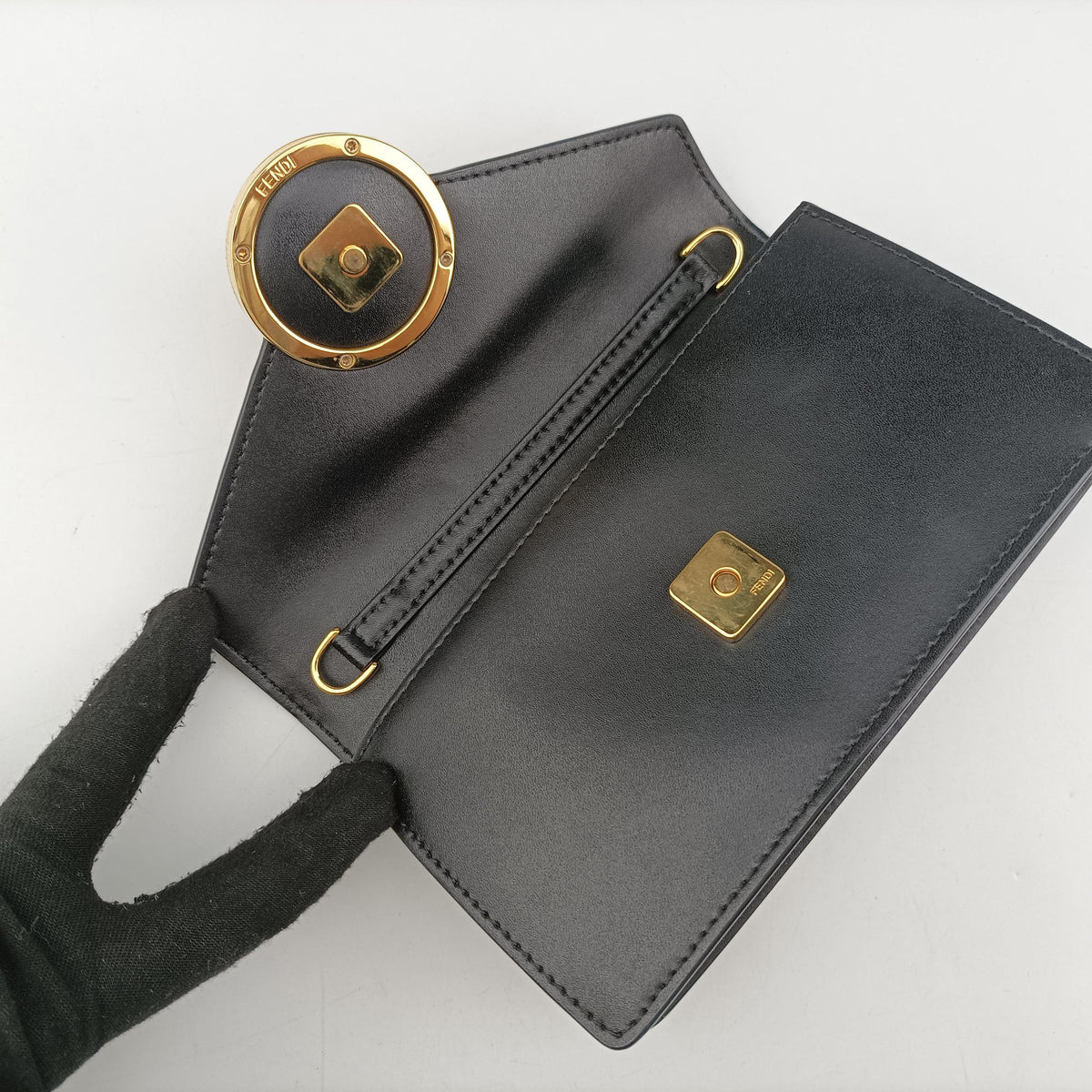 F is Brown×black Leather 8BM005 8BM005 A659 198-8210エフ イズ ブラウン×ブラック レザー 8BM005 8BM005 A659 198-8210