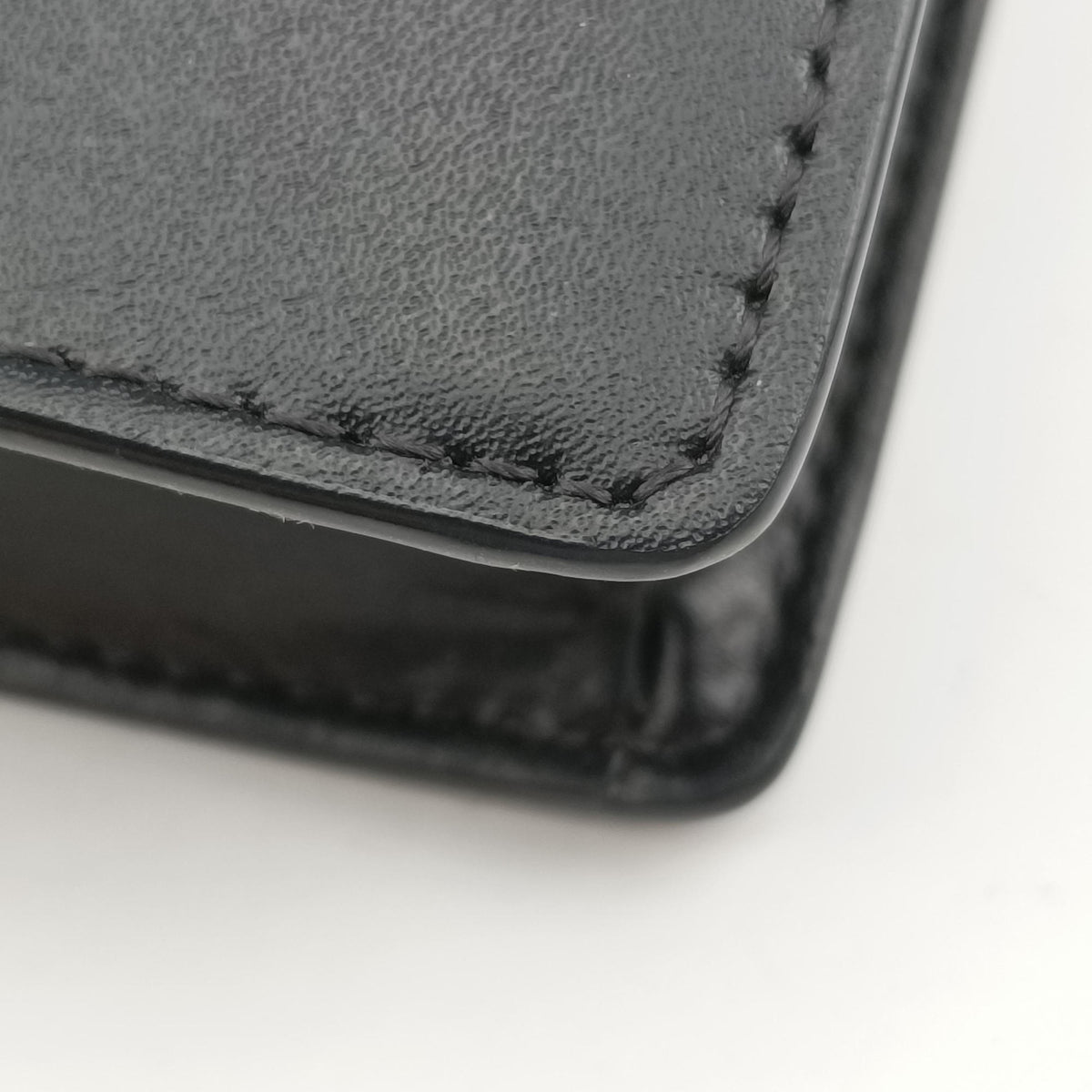 F is Brown×black Leather 8BM005 8BM005 A659 198-8210エフ イズ ブラウン×ブラック レザー 8BM005 8BM005 A659 198-8210