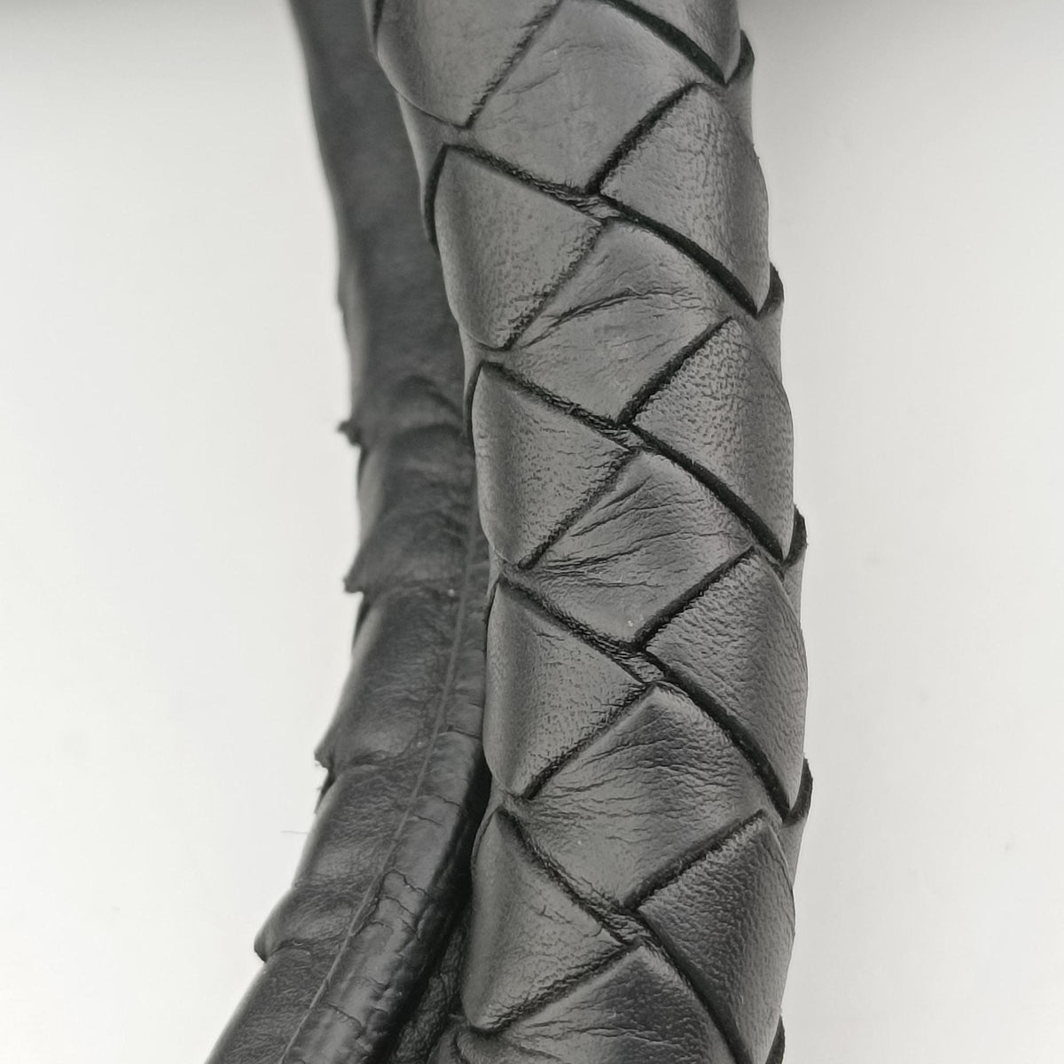 Intrecciato Black lambskin B03115746Xイントレチャート ブラック ラムスキン B03115746X