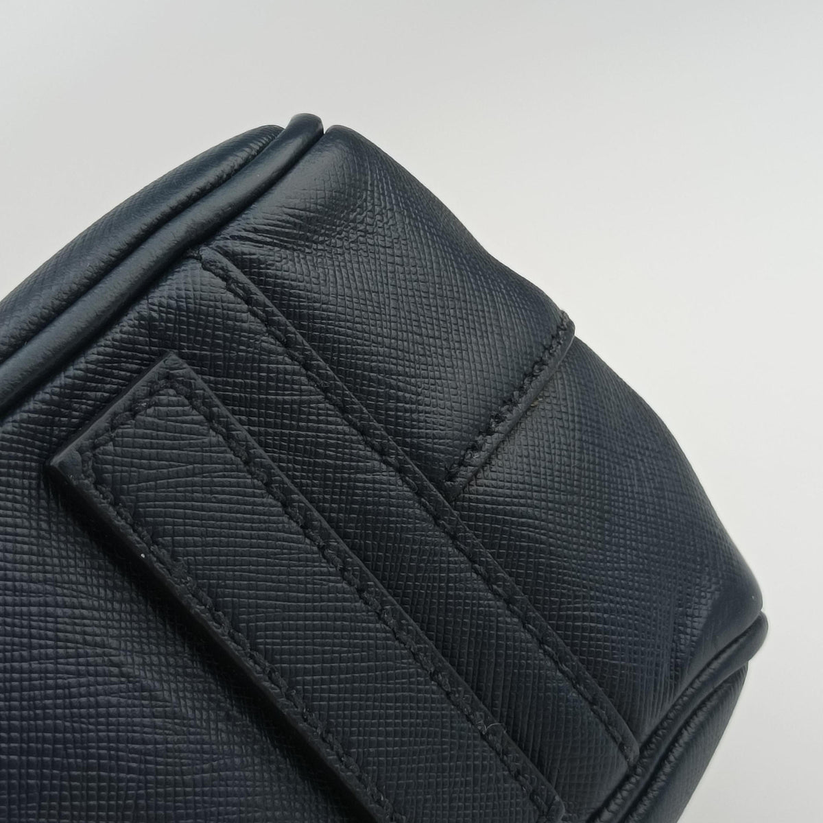 Business Briefcase Navy SAFFIANO Leather 2VE011 31/H 208ビジネス ブリーフケース ネービー サフィアーノレザー 2VE011 31/H 208