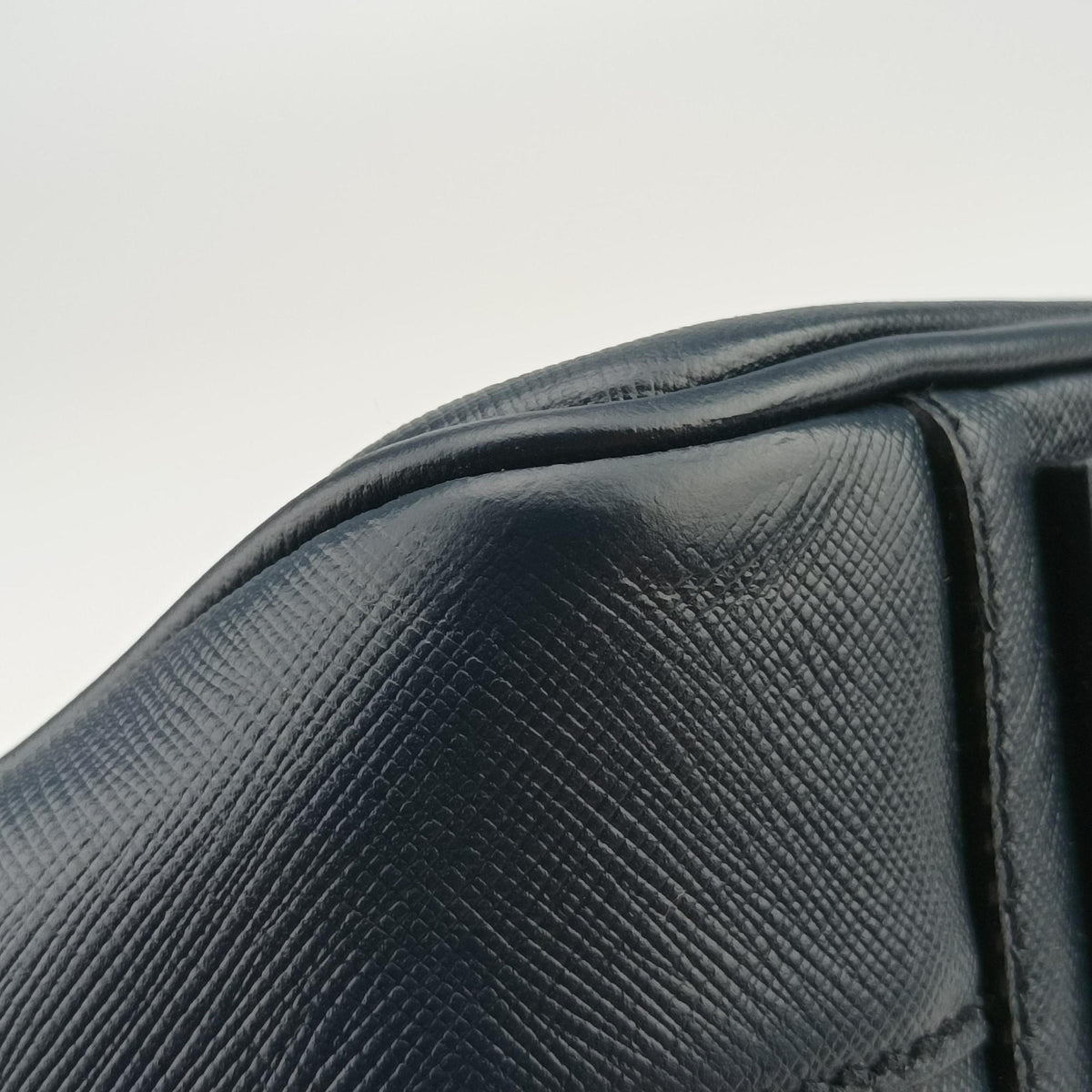 Business Briefcase Navy SAFFIANO Leather 2VE011 31/H 208ビジネス ブリーフケース ネービー サフィアーノレザー 2VE011 31/H 208