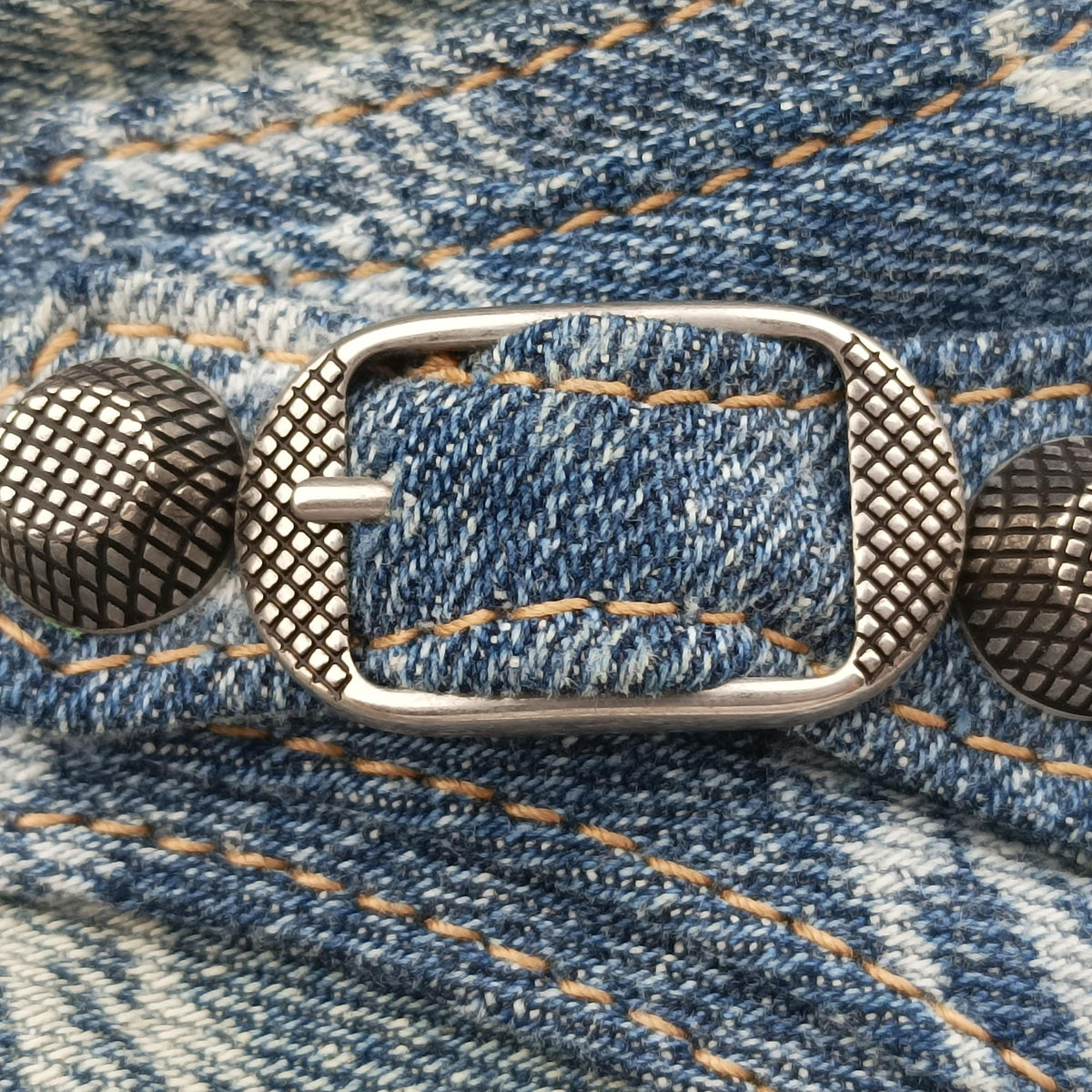 Le Cagole mini Blue denim 695814.4716.P.584046ル カゴール ミニ ブルー デニム 695814.4716.P.584046