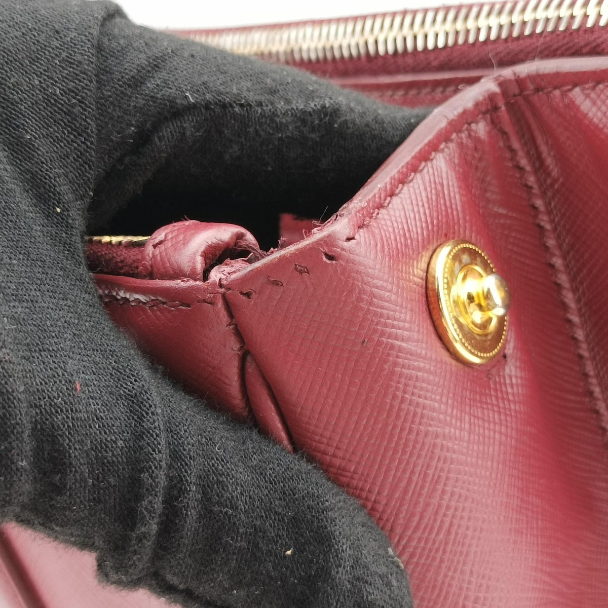 Galleria Burgundy SAFFIANO Leather BN1874 180/Bガレリア ワインレッド サフィアーノレザー BN1874 180/B