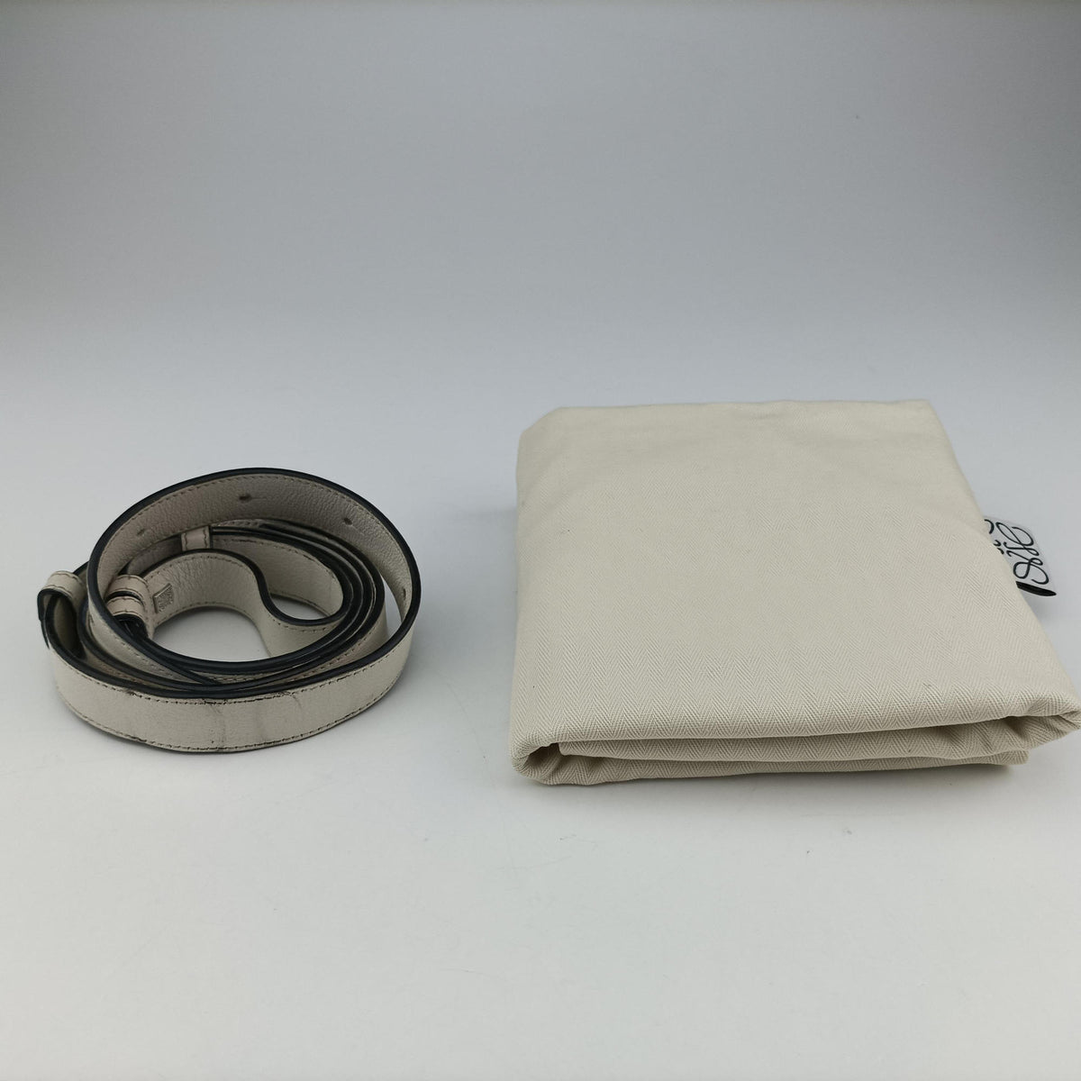Hammock White Leather 61 17 03ハンモック ホワイト レザー 61 17 03