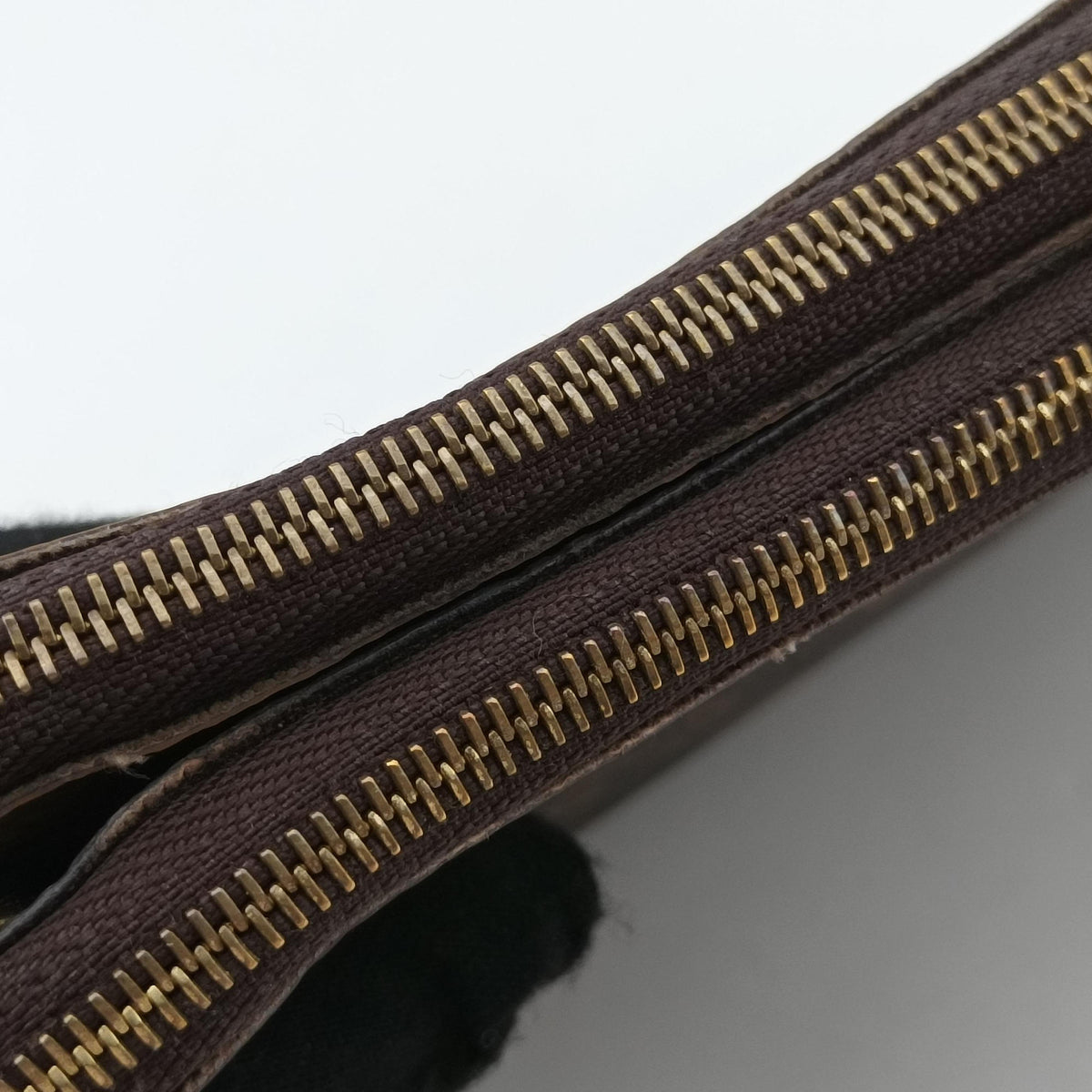 Pochette Double Zip Brown Monogram Giant M69203 GI2280 IC Chipポシェット ドゥーブルジップ モノグラム/ブラウン モノグラム ジャイアント M69203 GI2280 ICチップ