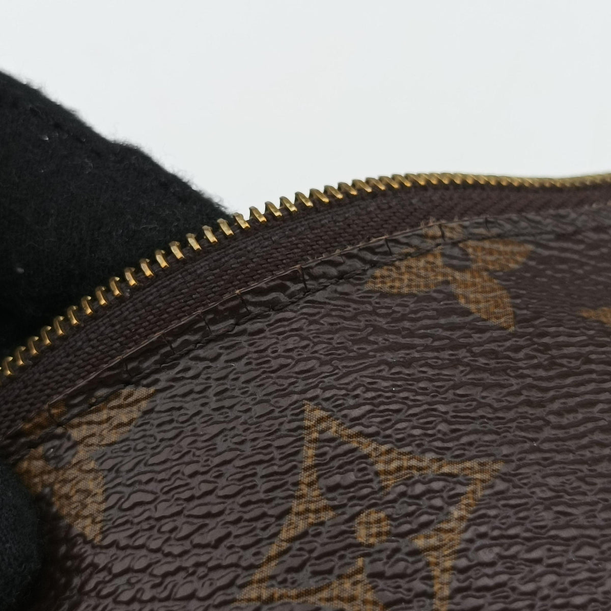 Pochette Double Zip Brown Monogram Giant M69203 GI2280 IC Chipポシェット ドゥーブルジップ モノグラム/ブラウン モノグラム ジャイアント M69203 GI2280 ICチップ