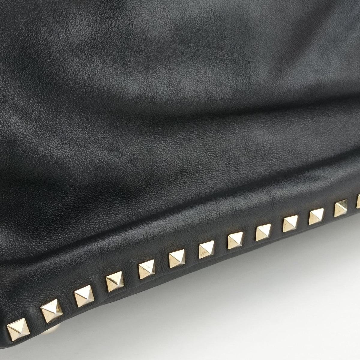 Rockstud Black Leather Lot number unknownロックスタッズ ブラック レザー 製番不明