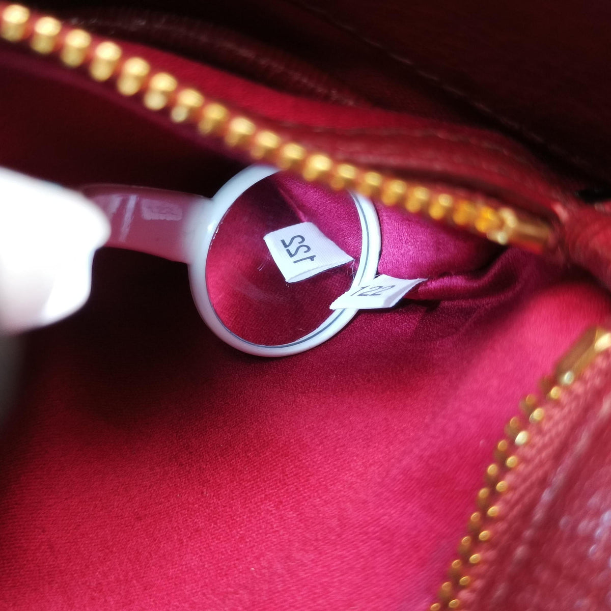 Madras Red Leather 122マドラス レッド レザー 122