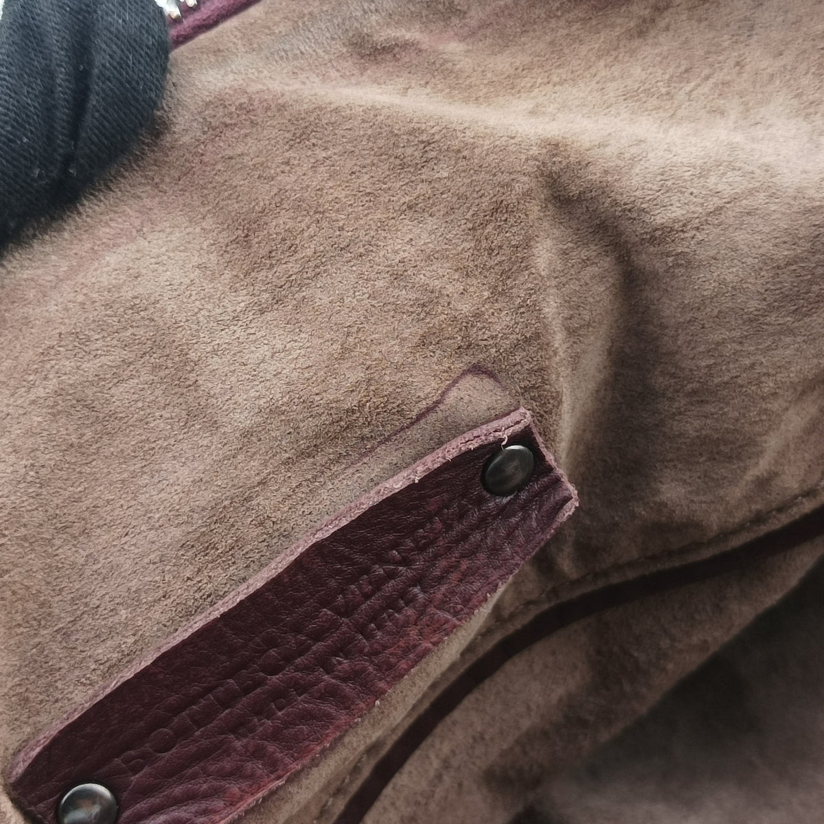 Intrecciato Burgundy lambskin B02794757Yイントレチャート ワインレッド ラムスキン B02794757Y