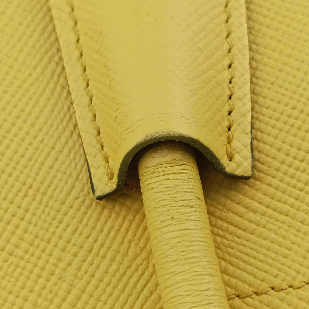Double Cuir Yellow SAFFIANO　Leather BN2756 117ダブル キュイール イエロー サフィアーノレザー BN2756 117
