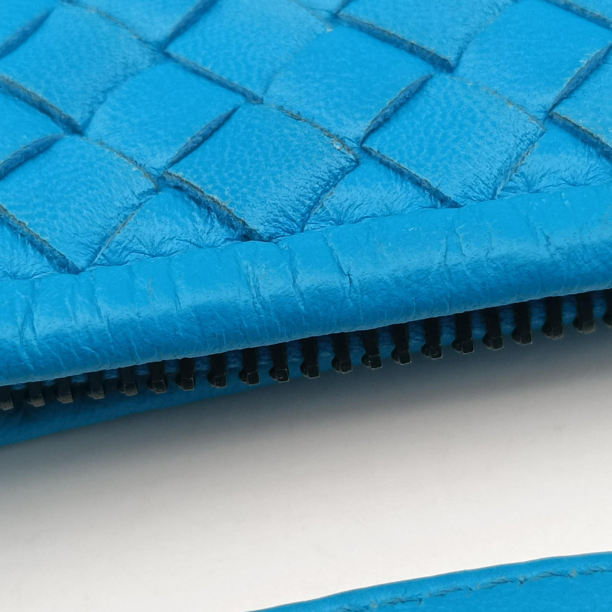 Intrecciato Blue lambskin B00143849Gイントレチャート ブルー ラムスキン B00143849G